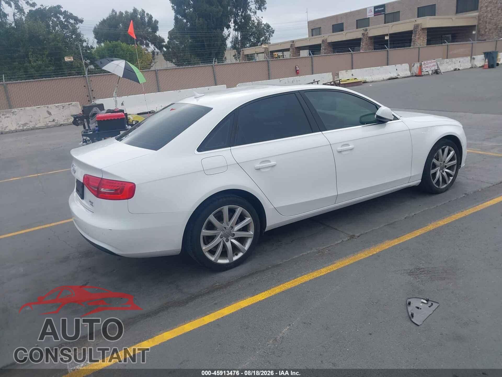 AUDI A4 2013 - WAUFFAFL0DA169366