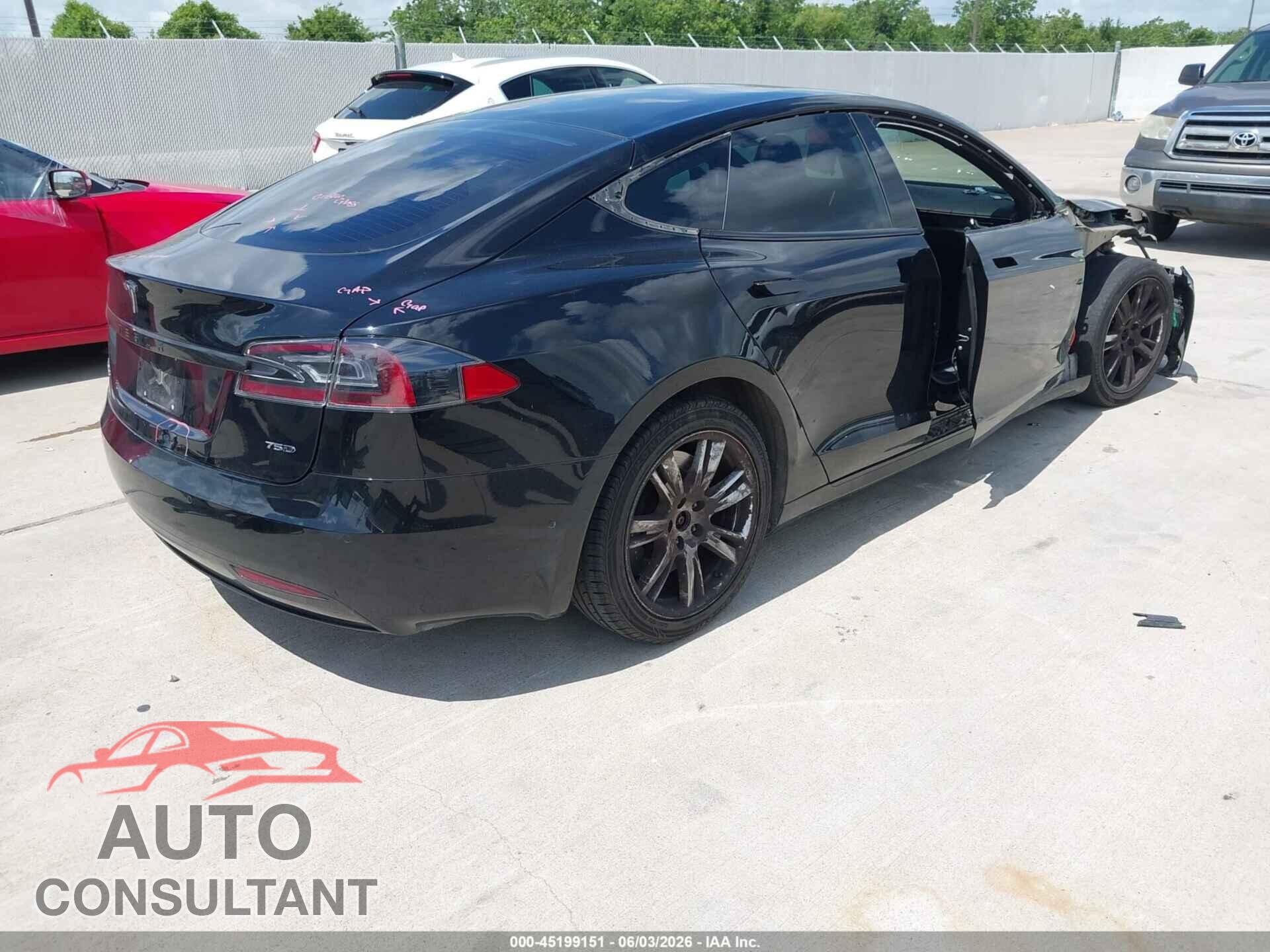 TESLA MODEL S 2018 - 5YJSA1E28JF280789