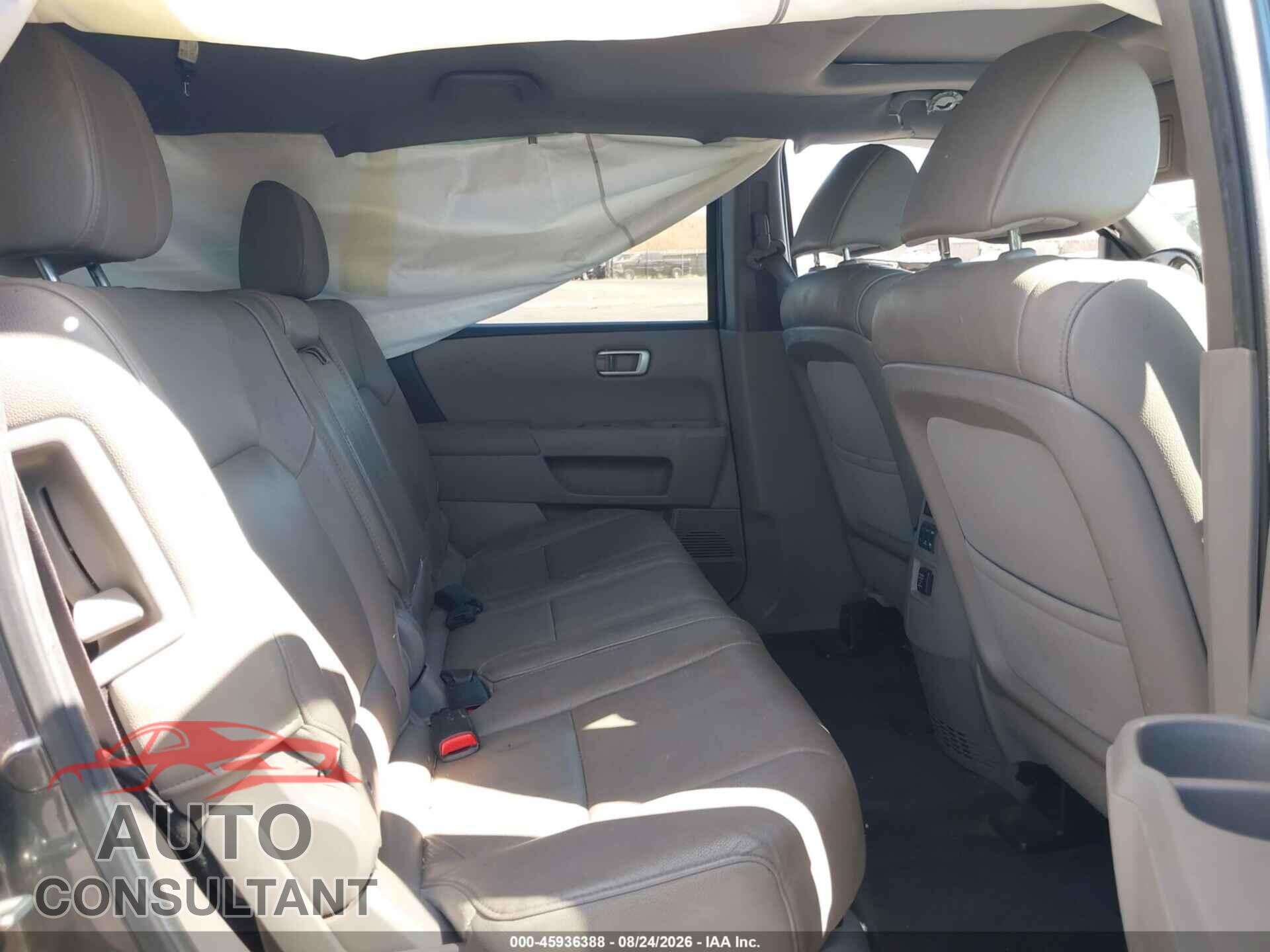 HONDA PILOT 2013 - 5FNYF4H58DB052167