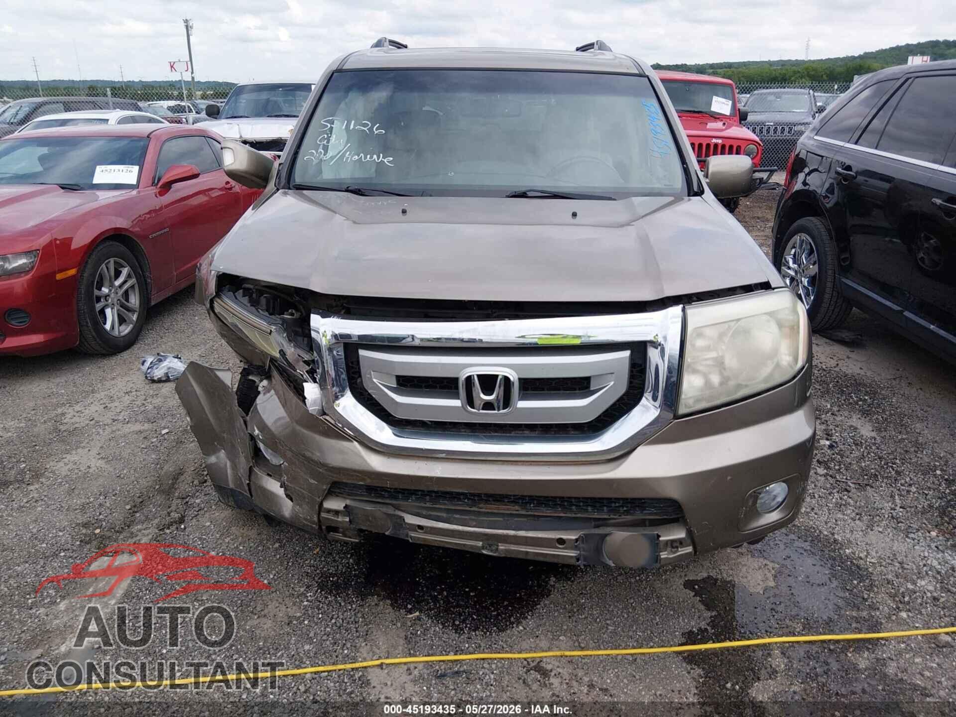 HONDA PILOT 2011 - 5FNYF3H90BB028200