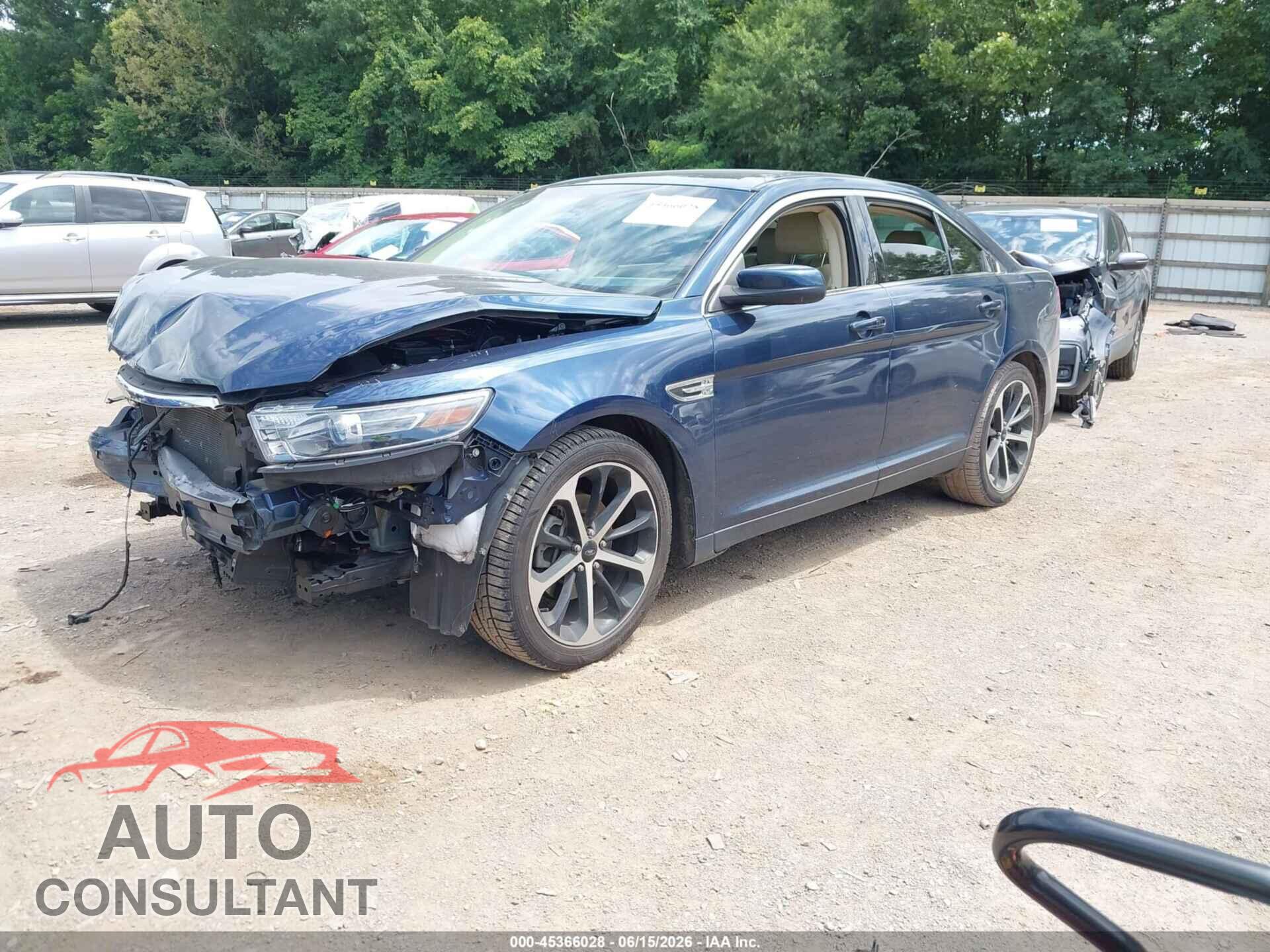 FORD TAURUS 2016 - 1FAHP2E88GG146419