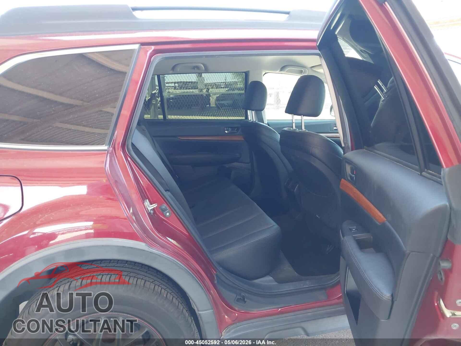 SUBARU OUTBACK 2013 - 4S4BRBJC5D3202772