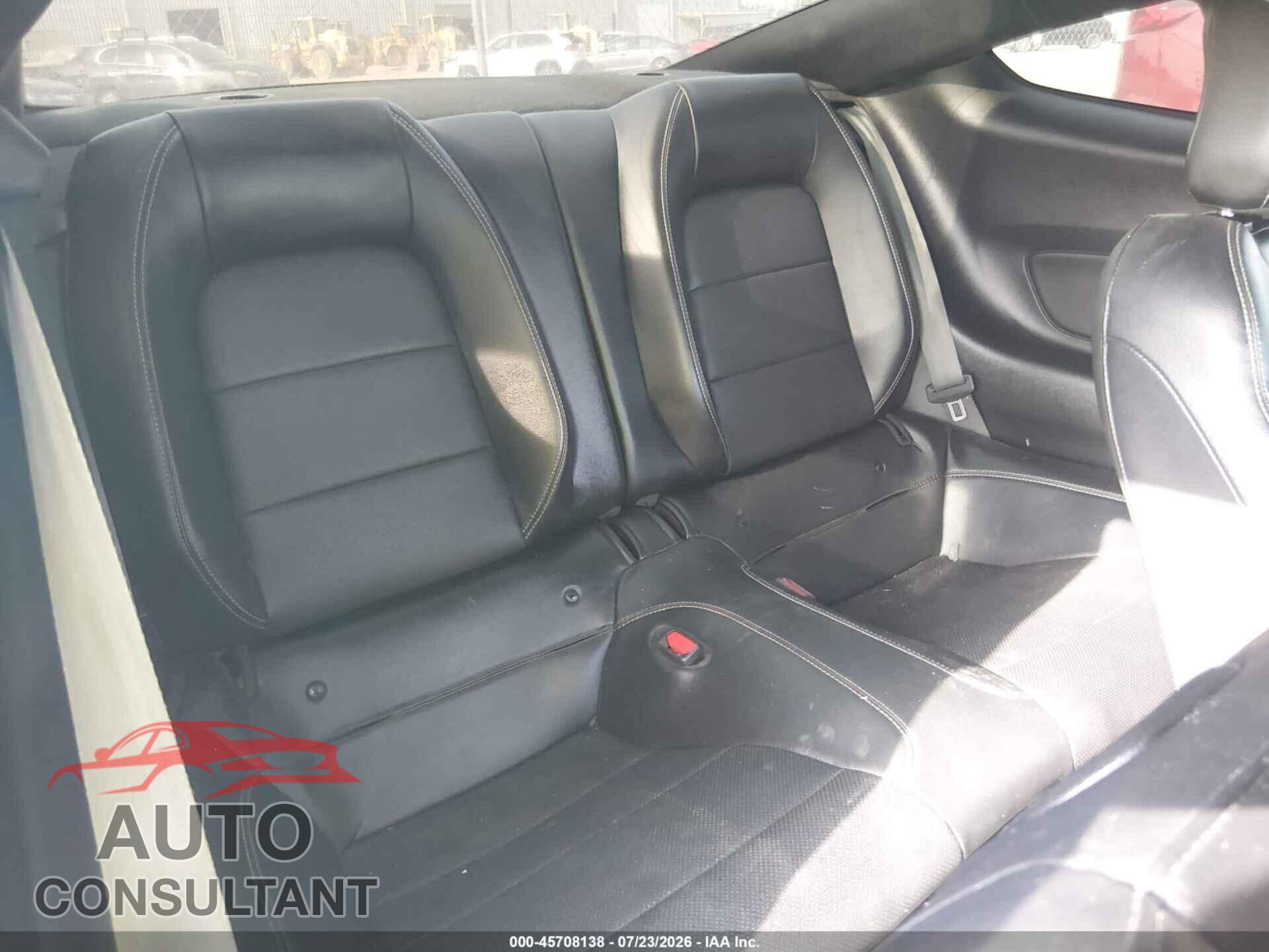 FORD MUSTANG 2021 - 1FA6P8CF2M5113788