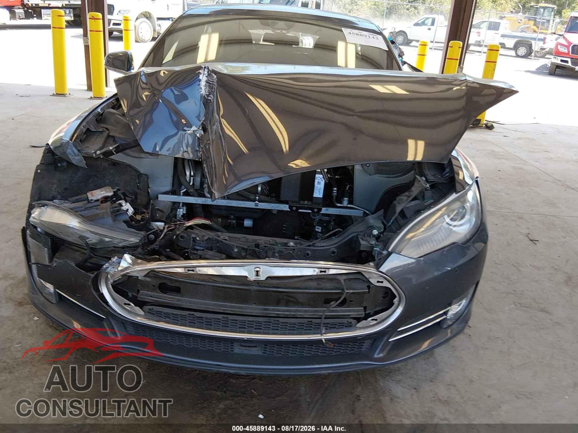 TESLA MODEL S 2015 - 5YJSA1E29FF115079