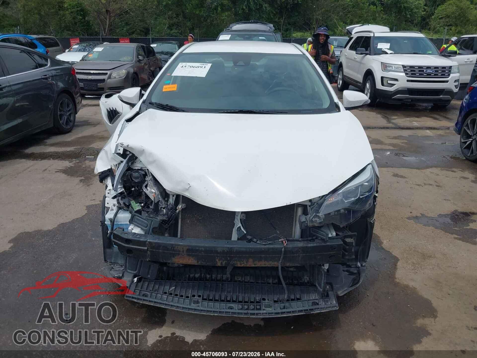 TOYOTA COROLLA 2017 - 5YFBURHEXHP581042