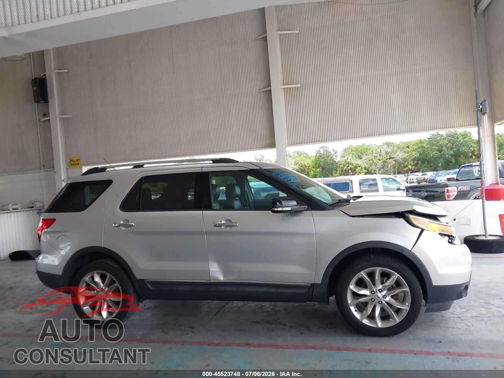 FORD EXPLORER 2013 - 1FM5K7D82DGA77602