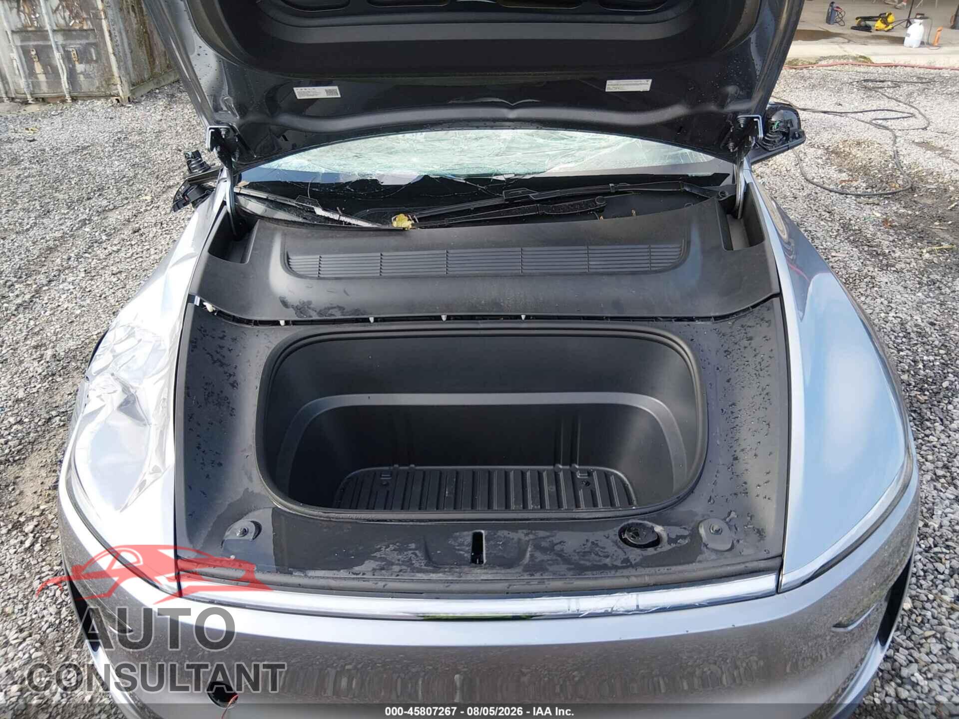 TESLA MODEL Y 2026 - 7SAYGDEDXTA467546
