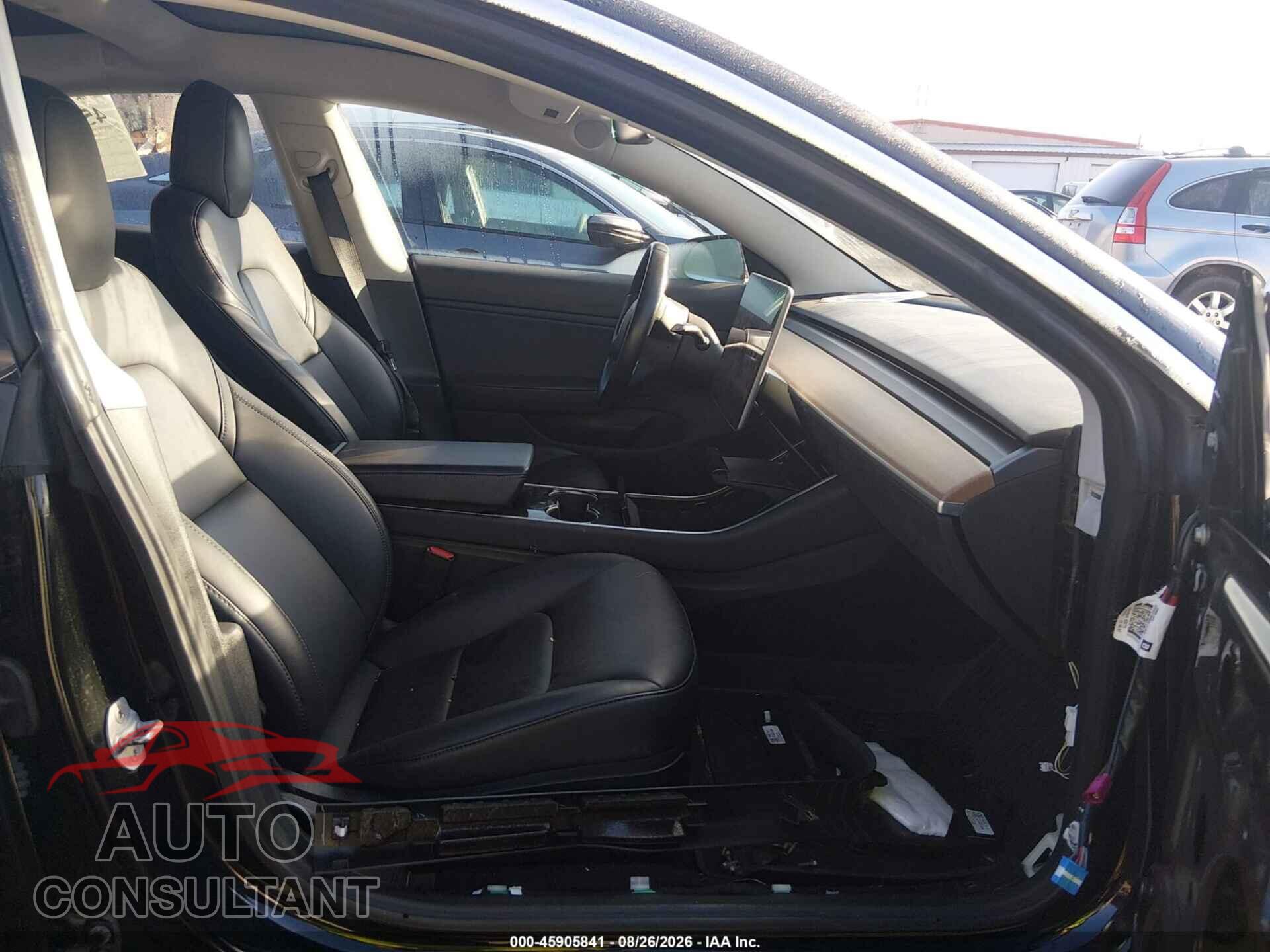 TESLA MODEL 3 2018 - 5YJ3E1EA4JF175778