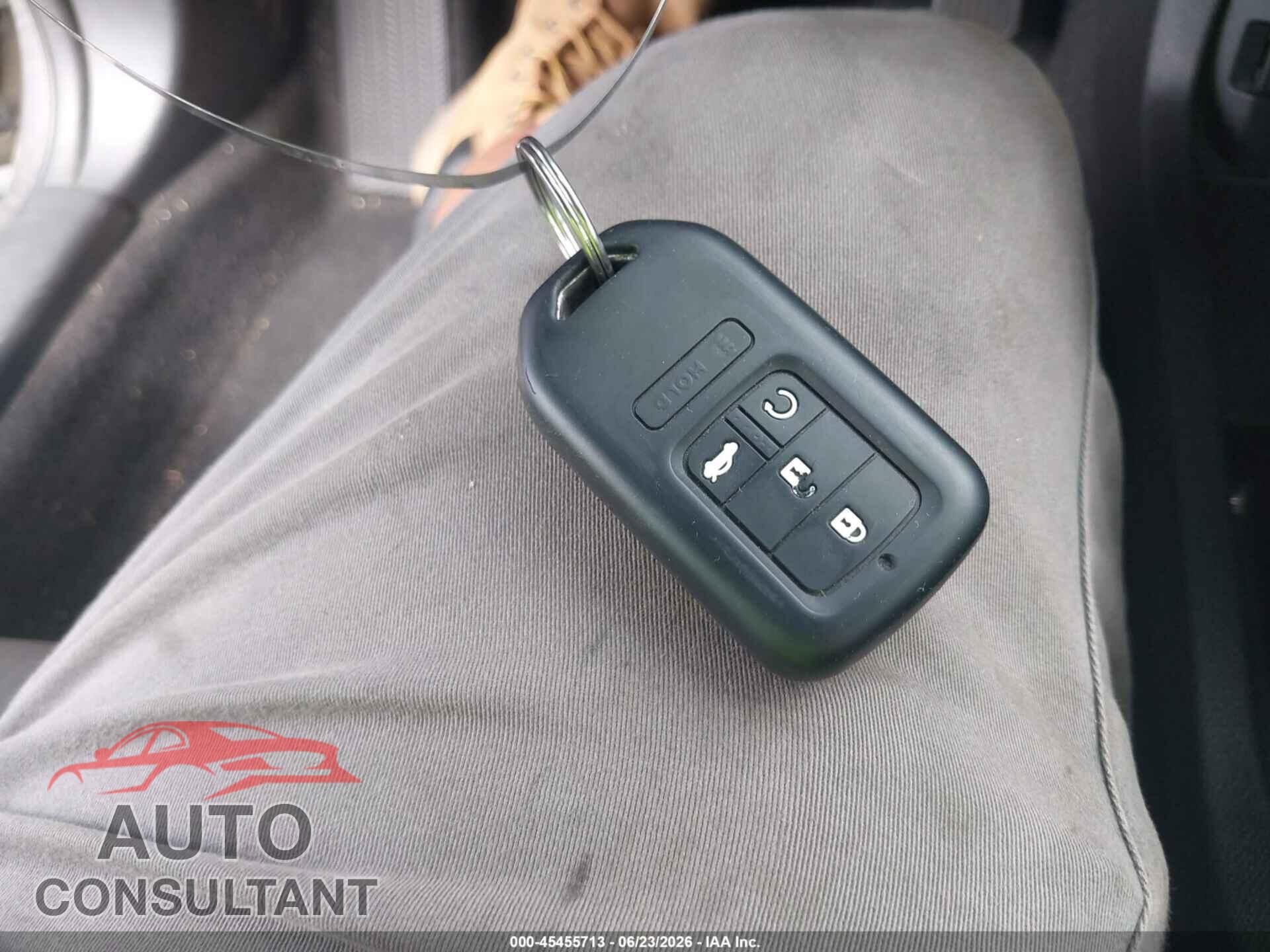 HONDA CIVIC 2018 - 2HGFC2F77JH545791