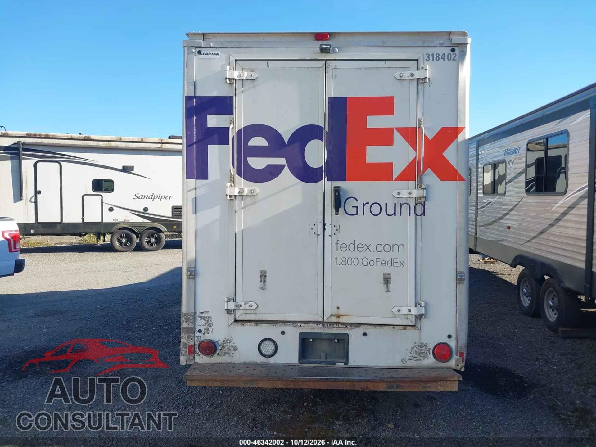 FORD E-350 CUTAWAY 2010 - 1FDSE3FL8ADA88203