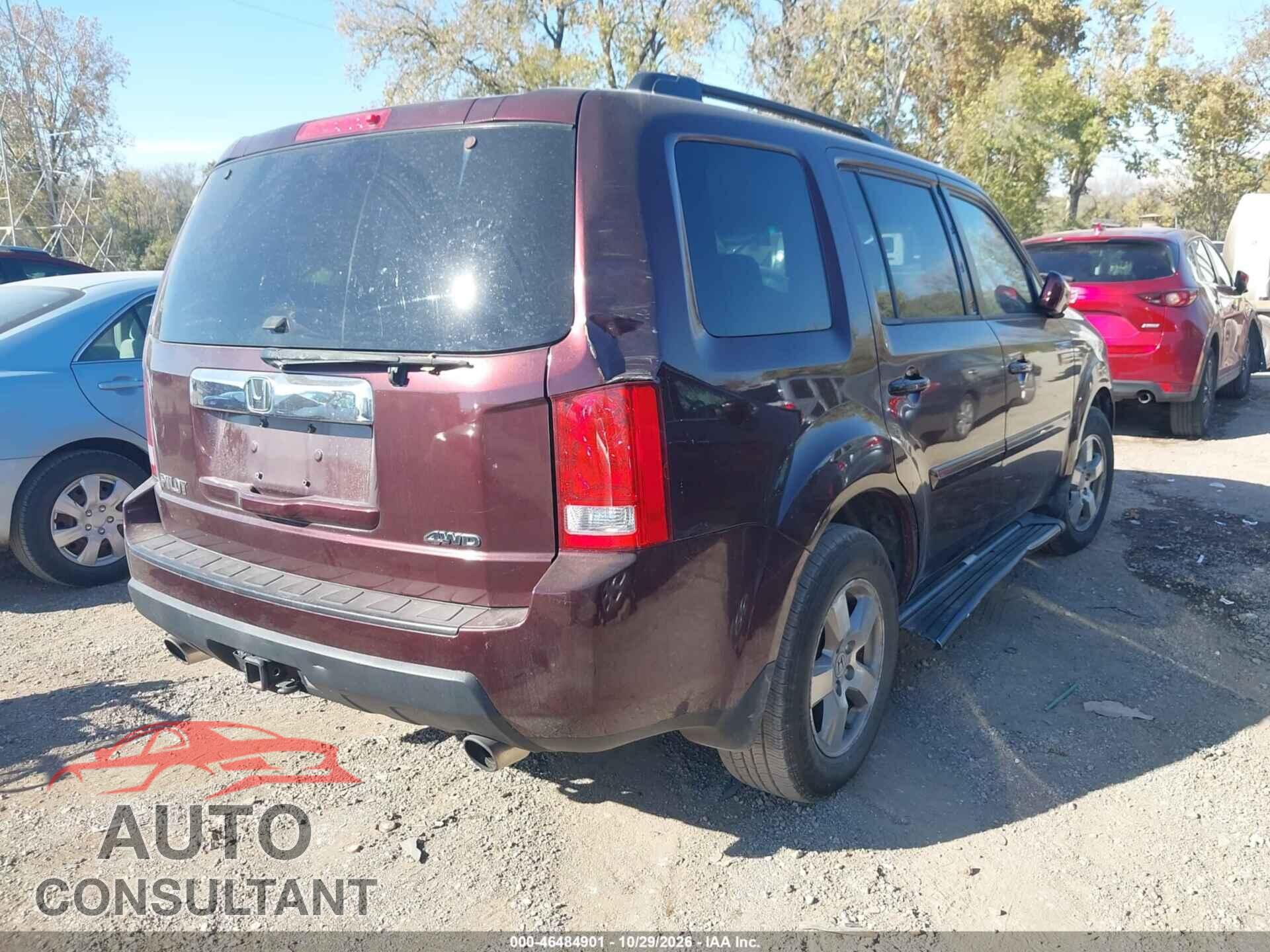 HONDA PILOT 2011 - 5FNYF4H48BB002812