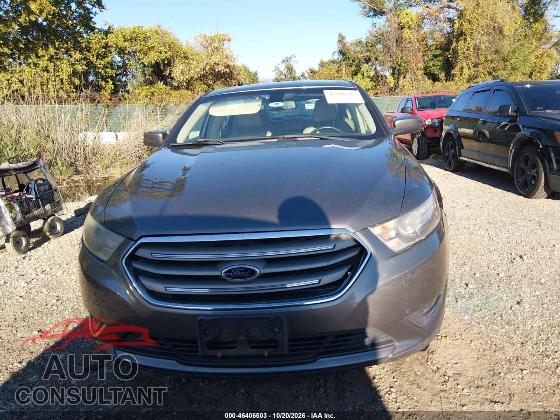 FORD TAURUS 2014 - 1FAHP2E85EG157519