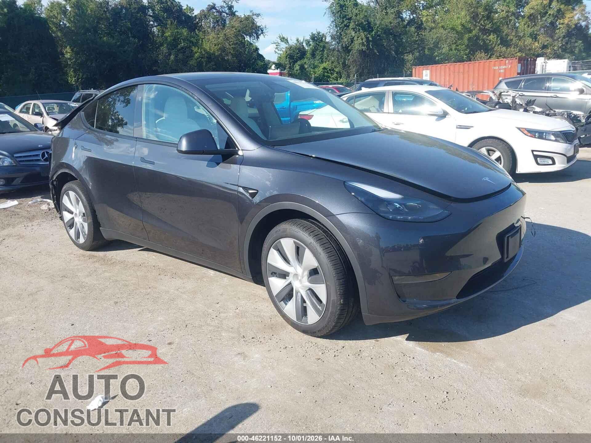 TESLA MODEL Y 2024 - 7SAYGDEE2RA220121