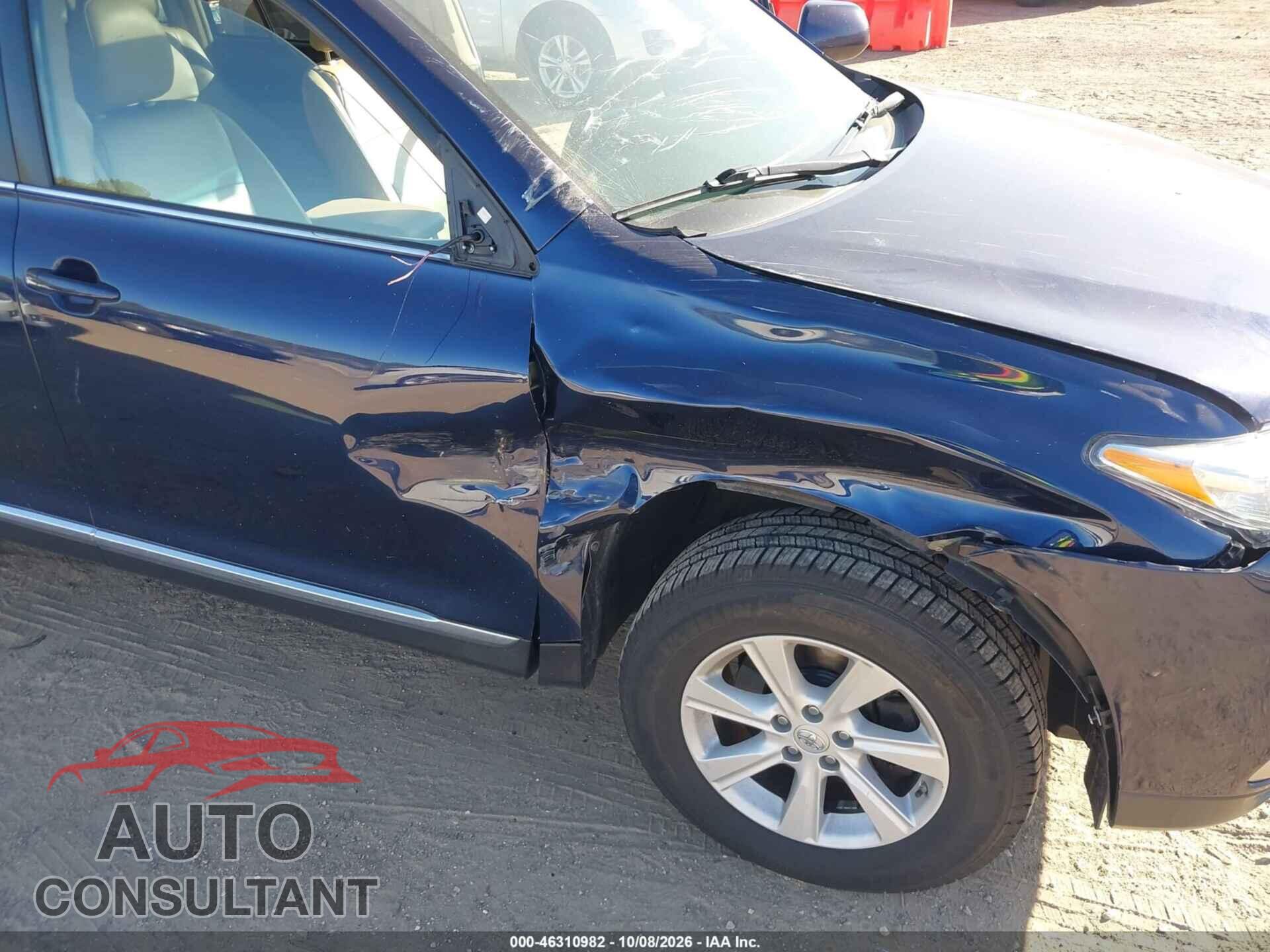 TOYOTA HIGHLANDER 2013 - 5TDBK3EH8DS253735