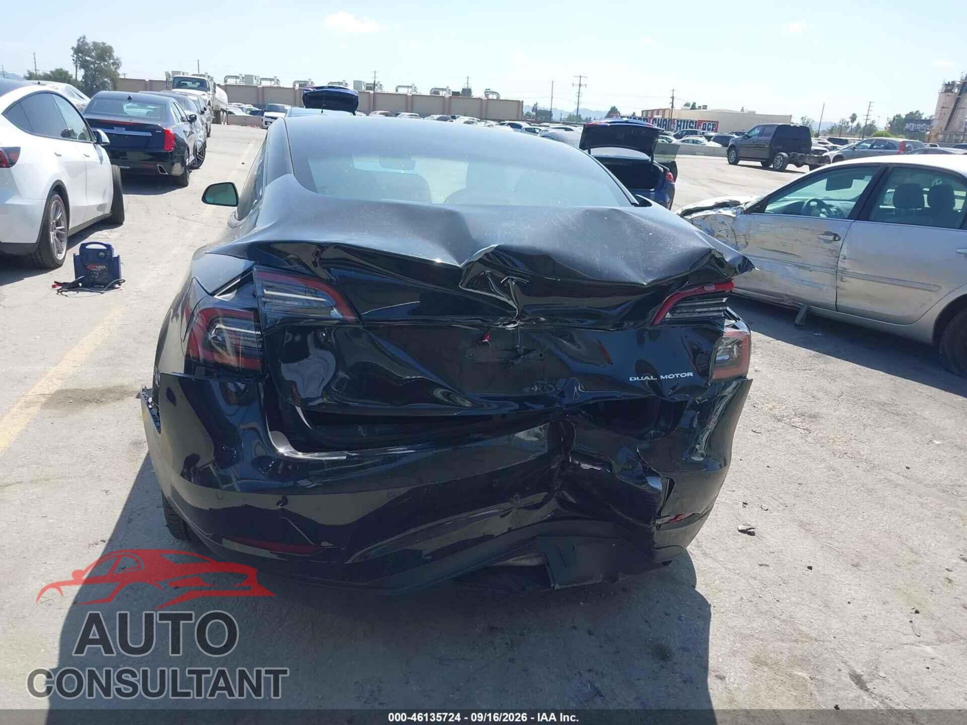 TESLA MODEL 3 2021 - 5YJ3E1EB8MF056824