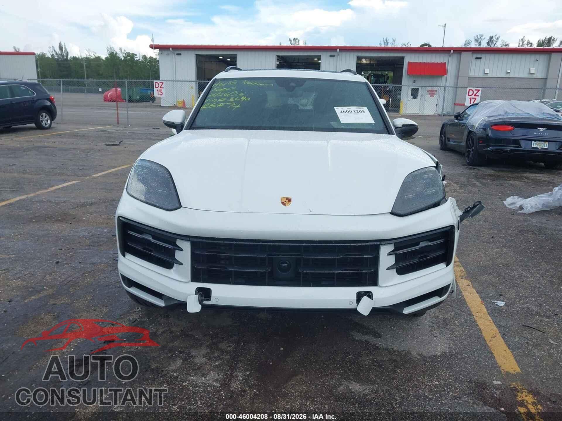 PORSCHE CAYENNE 2024 - WP1AA2AY8RDA03640
