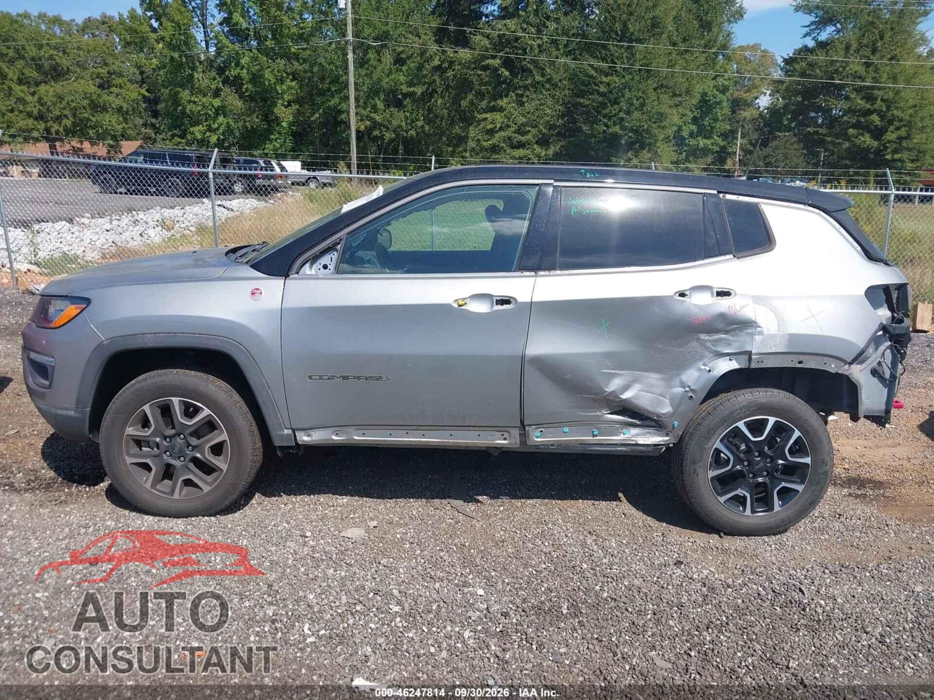 JEEP COMPASS 2020 - 3C4NJDDB9LT203708