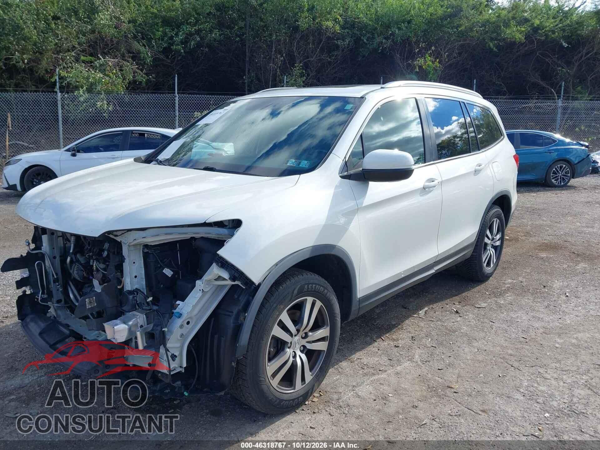 HONDA PILOT 2017 - 5FNYF6H71HB053695