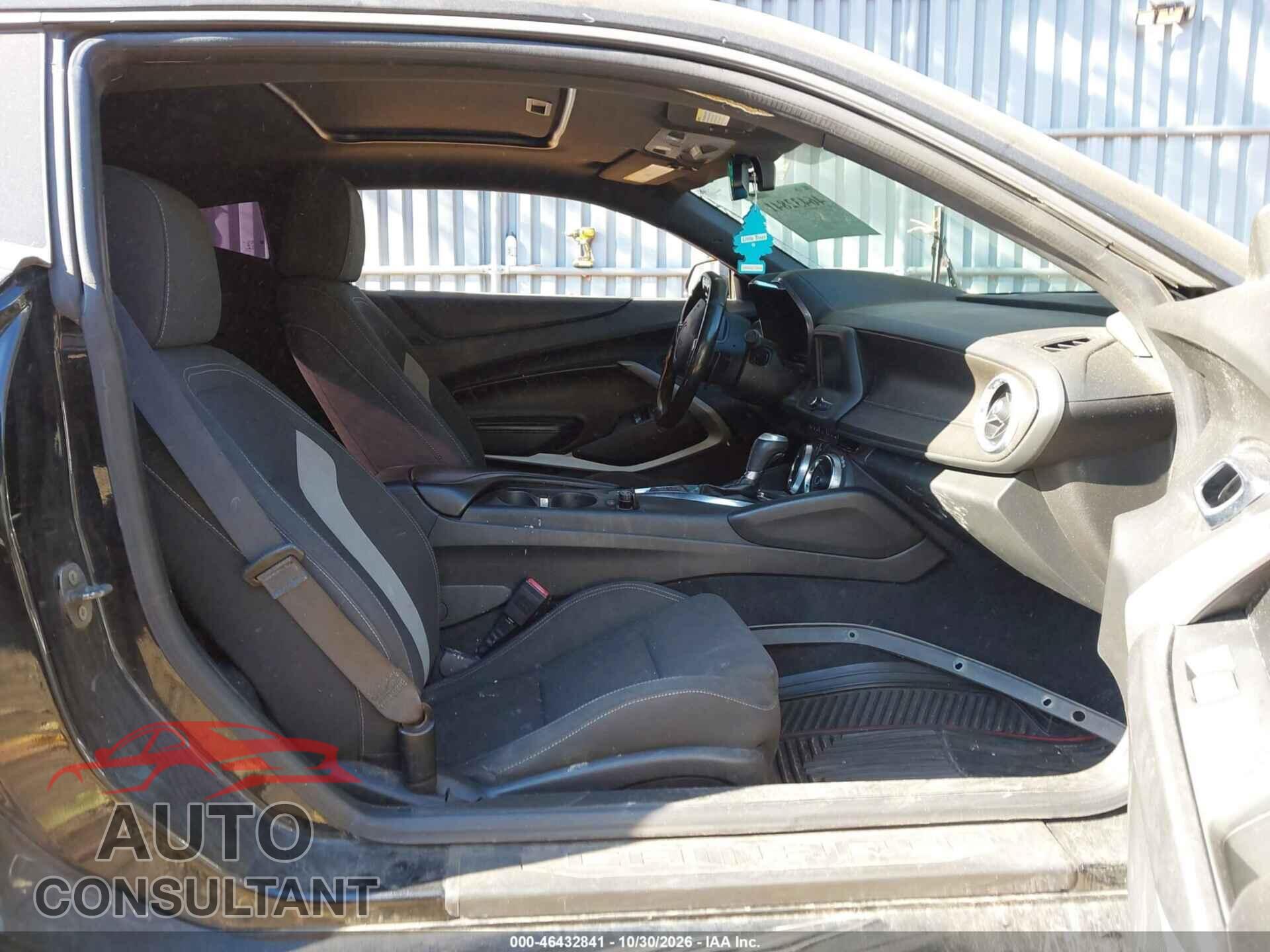CHEVROLET CAMARO 2018 - 1G1FB1RS7J0122542