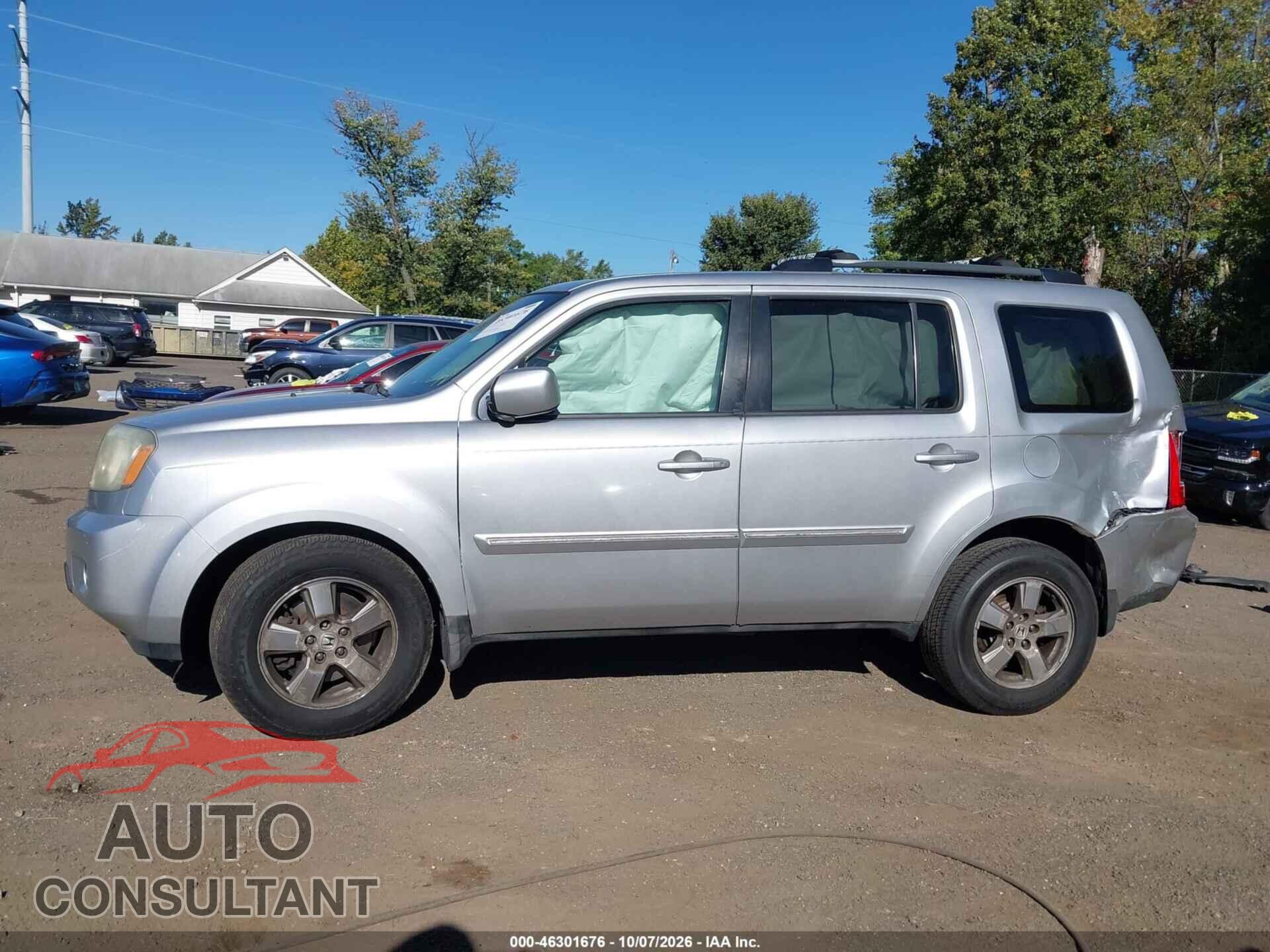 HONDA PILOT 2011 - 5FNYF4H78BB012153