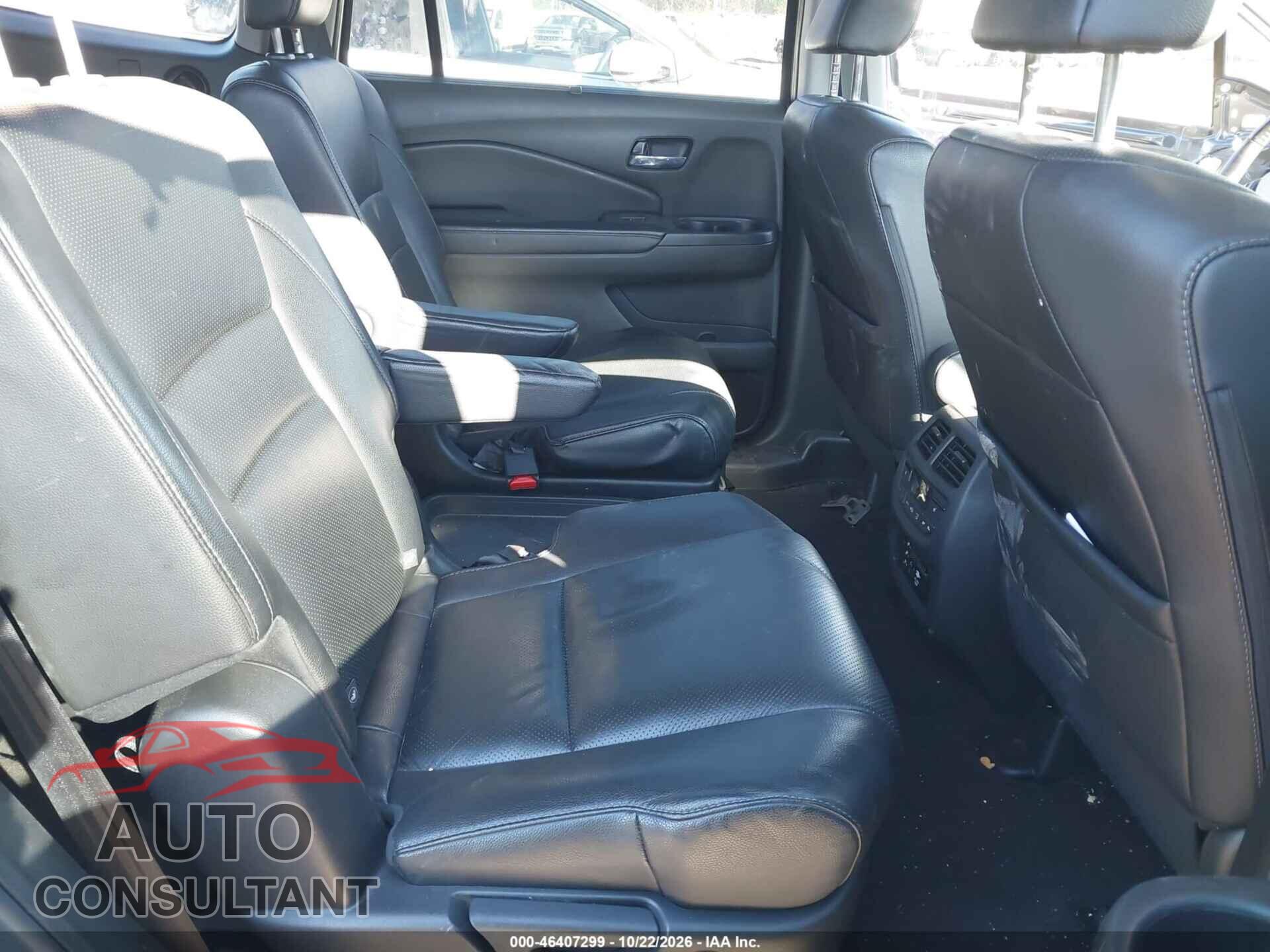 HONDA PILOT 2016 - 5FNYF6H04GB024757