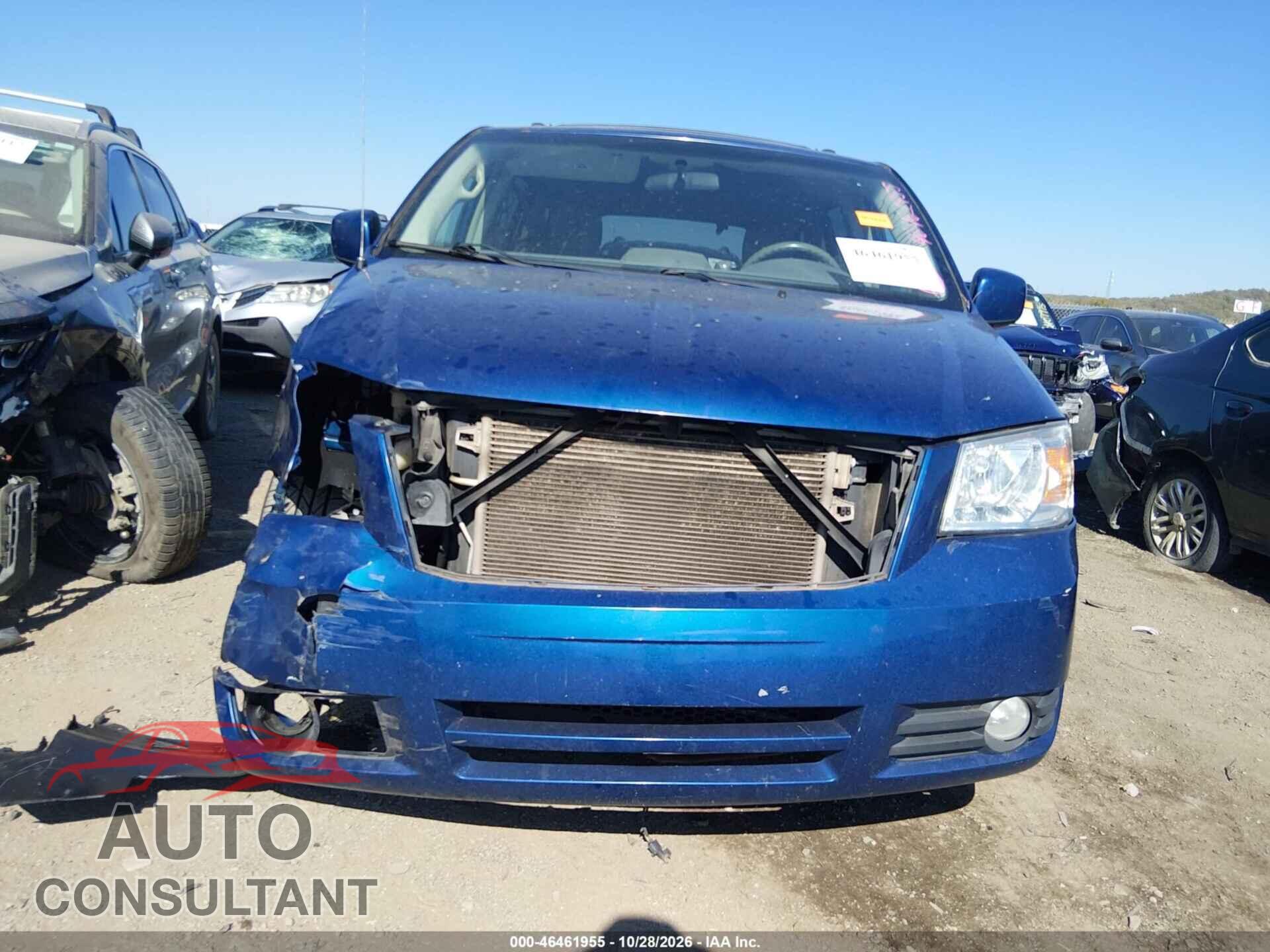 DODGE GRAND CARAVAN 2010 - 2D4RN5D14AR111573