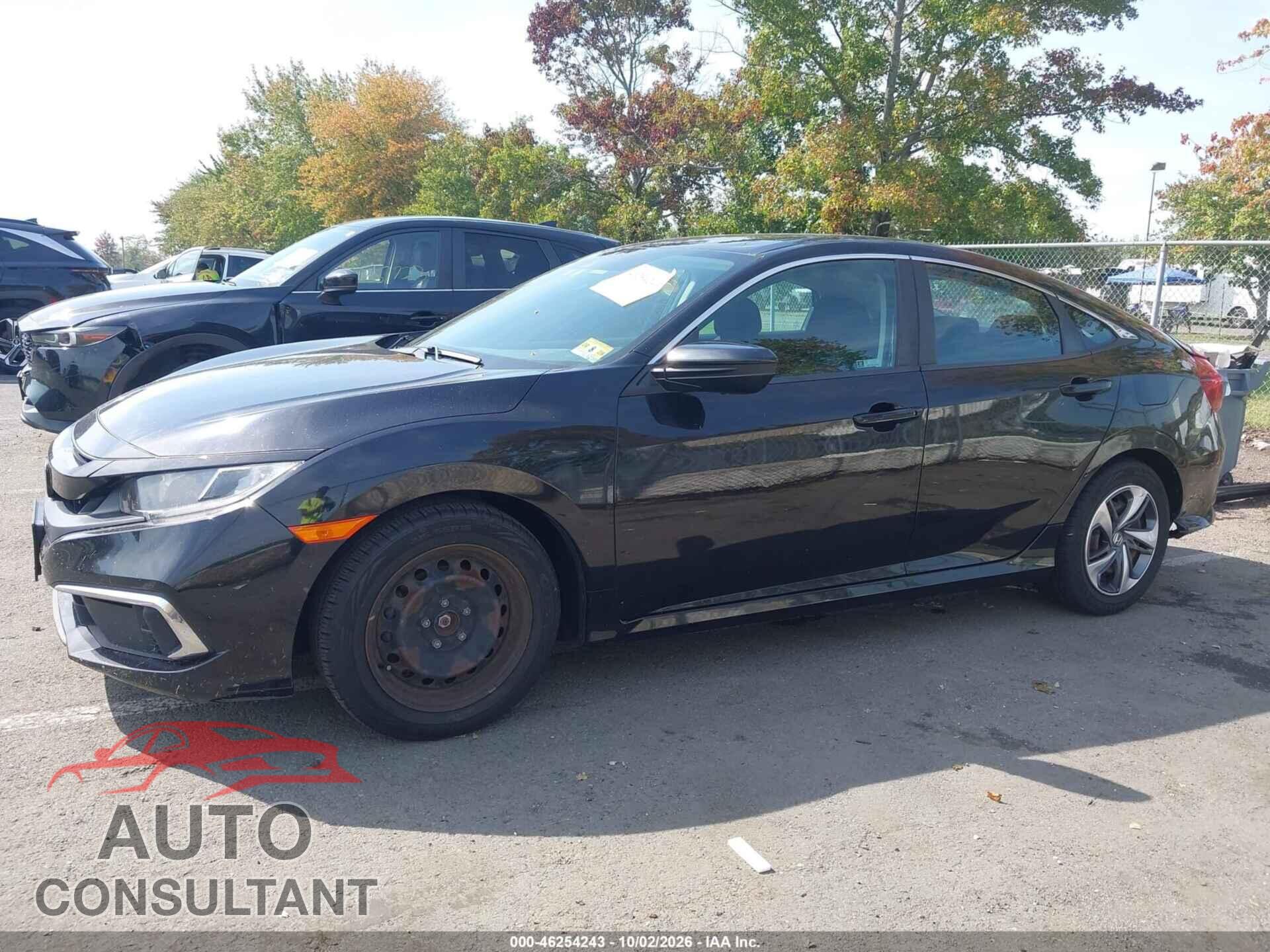 HONDA CIVIC 2019 - 2HGFC2F66KH585577