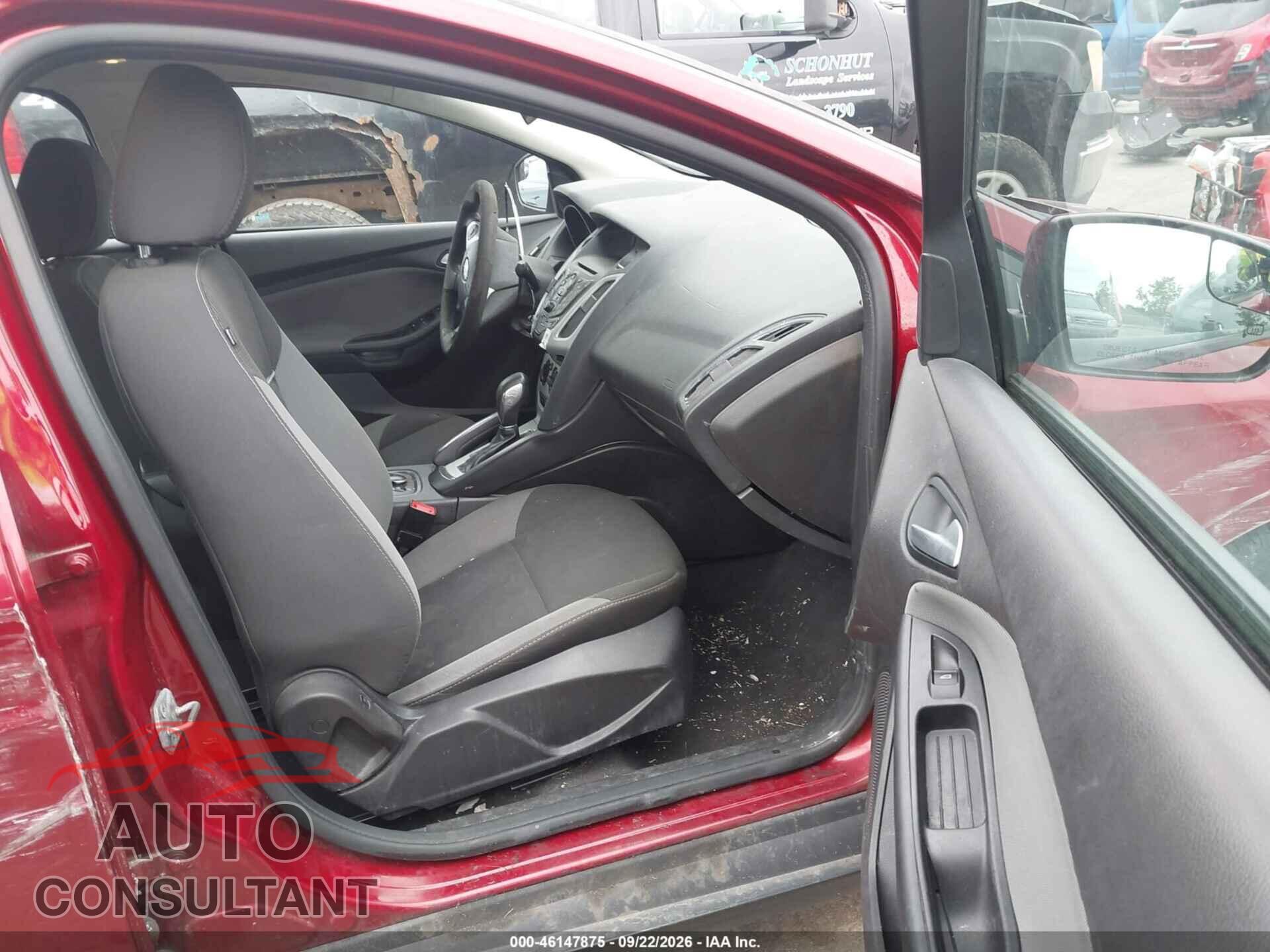 FORD FOCUS 2014 - 1FADP3F25EL128317