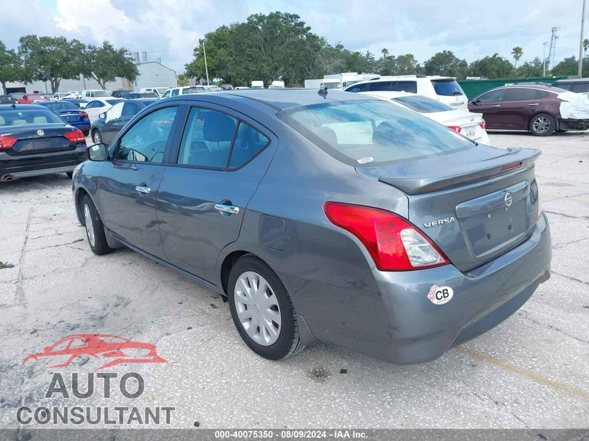 NISSAN VERSA 2017 - 3N1CN7AP0HL855155
