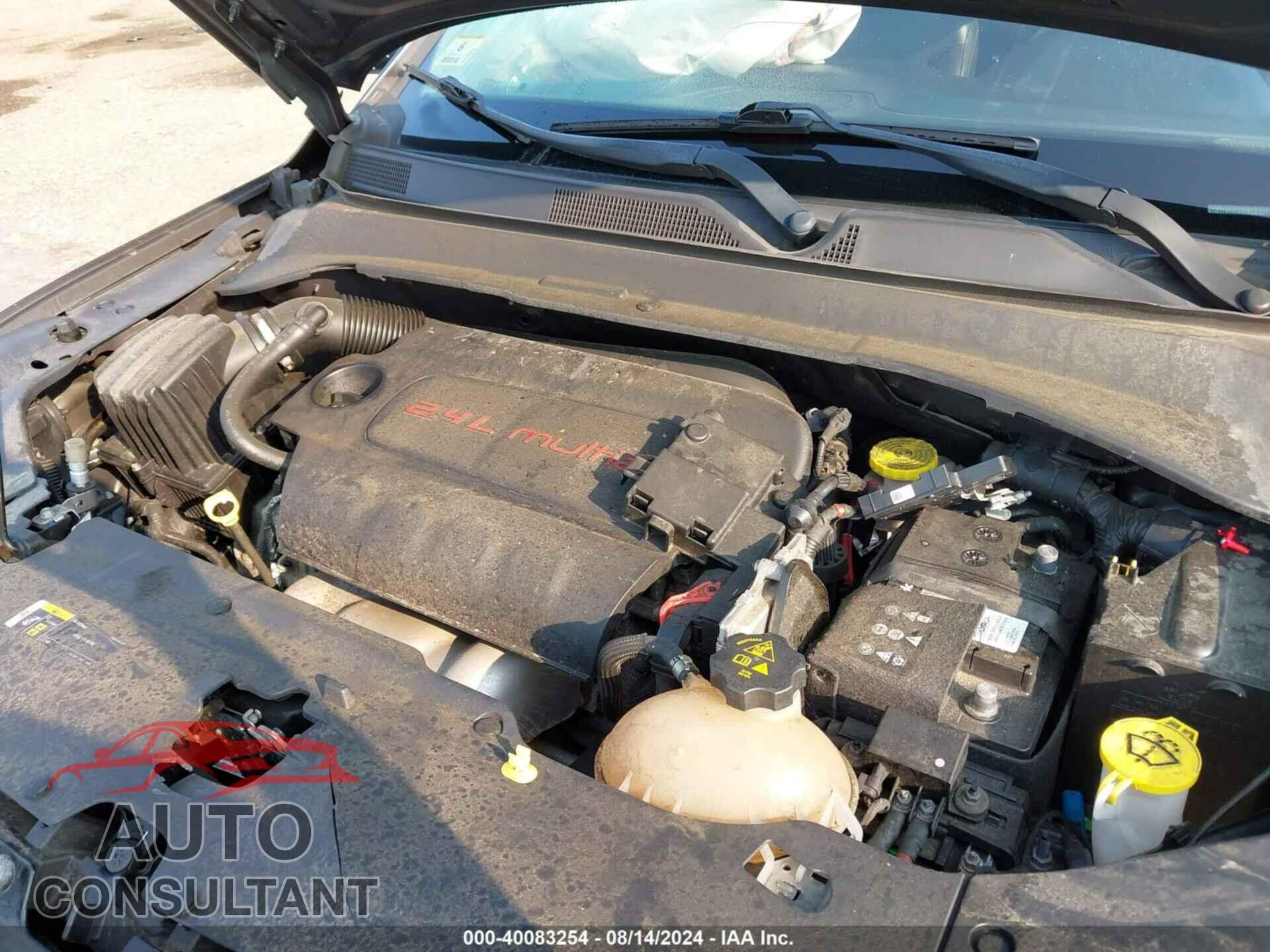 JEEP COMPASS 2018 - 3C4NJDBB4JT315672