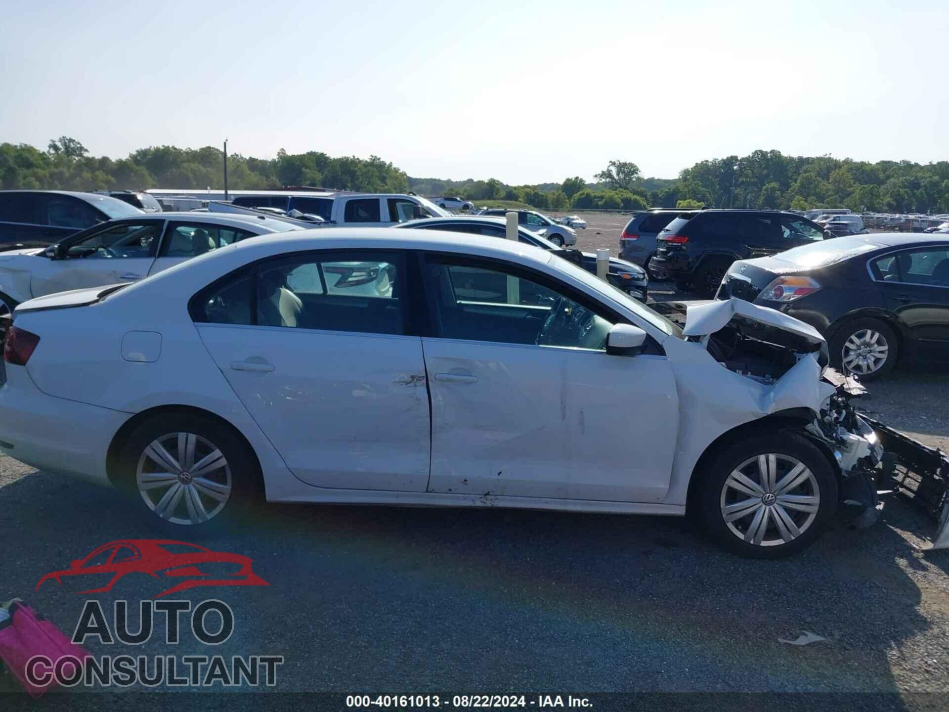 VOLKSWAGEN JETTA 2017 - 3VW2B7AJ6HM351987