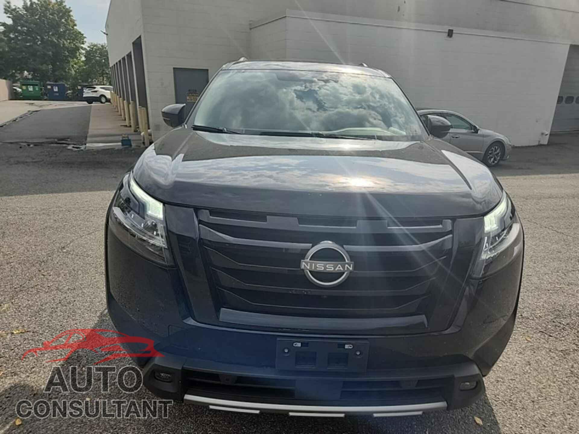 NISSAN PATHFINDER 2023 - 5N1DR3CC9PC216433