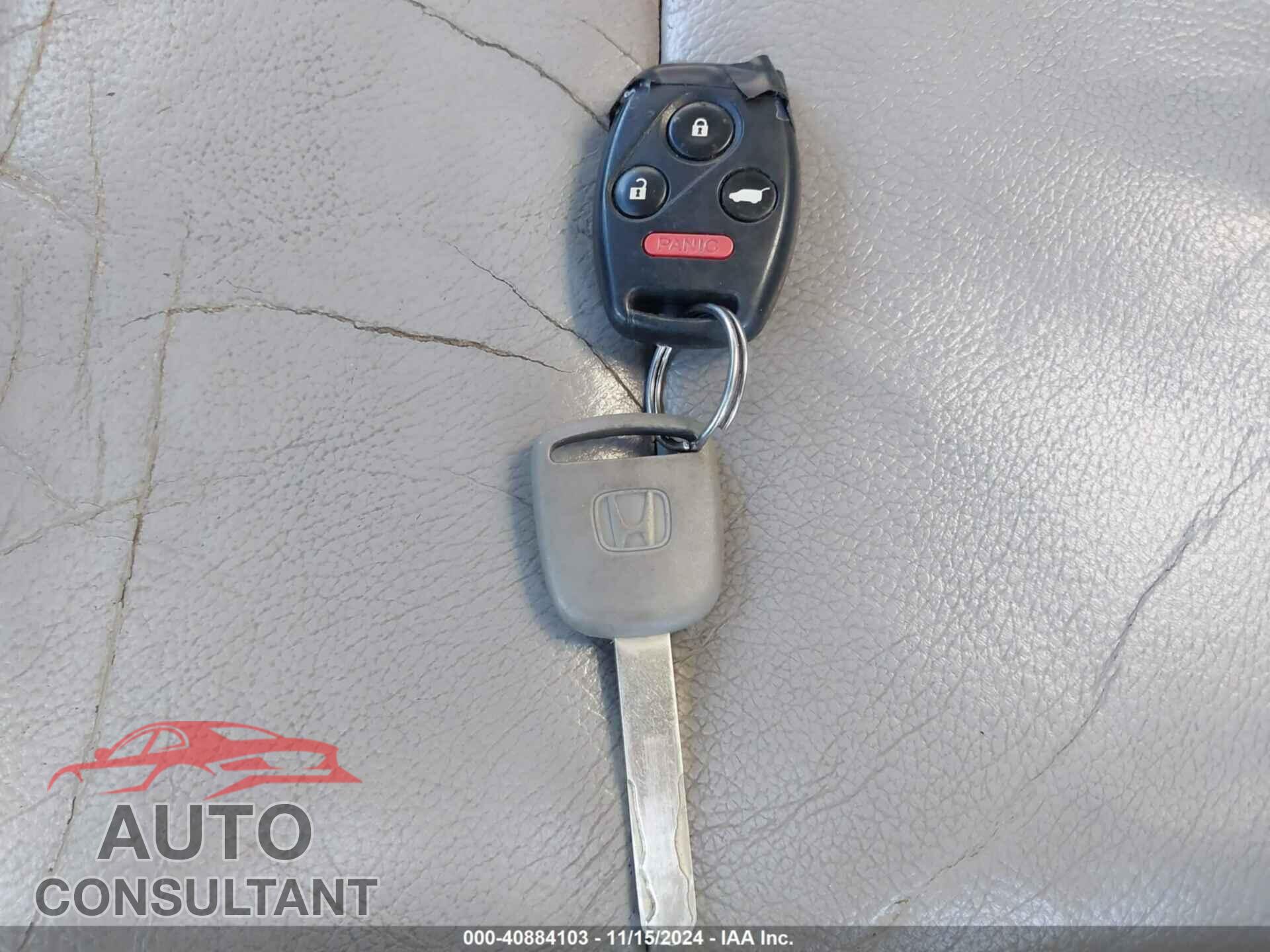 HONDA PILOT 2011 - 5FNYF4H53BB033023