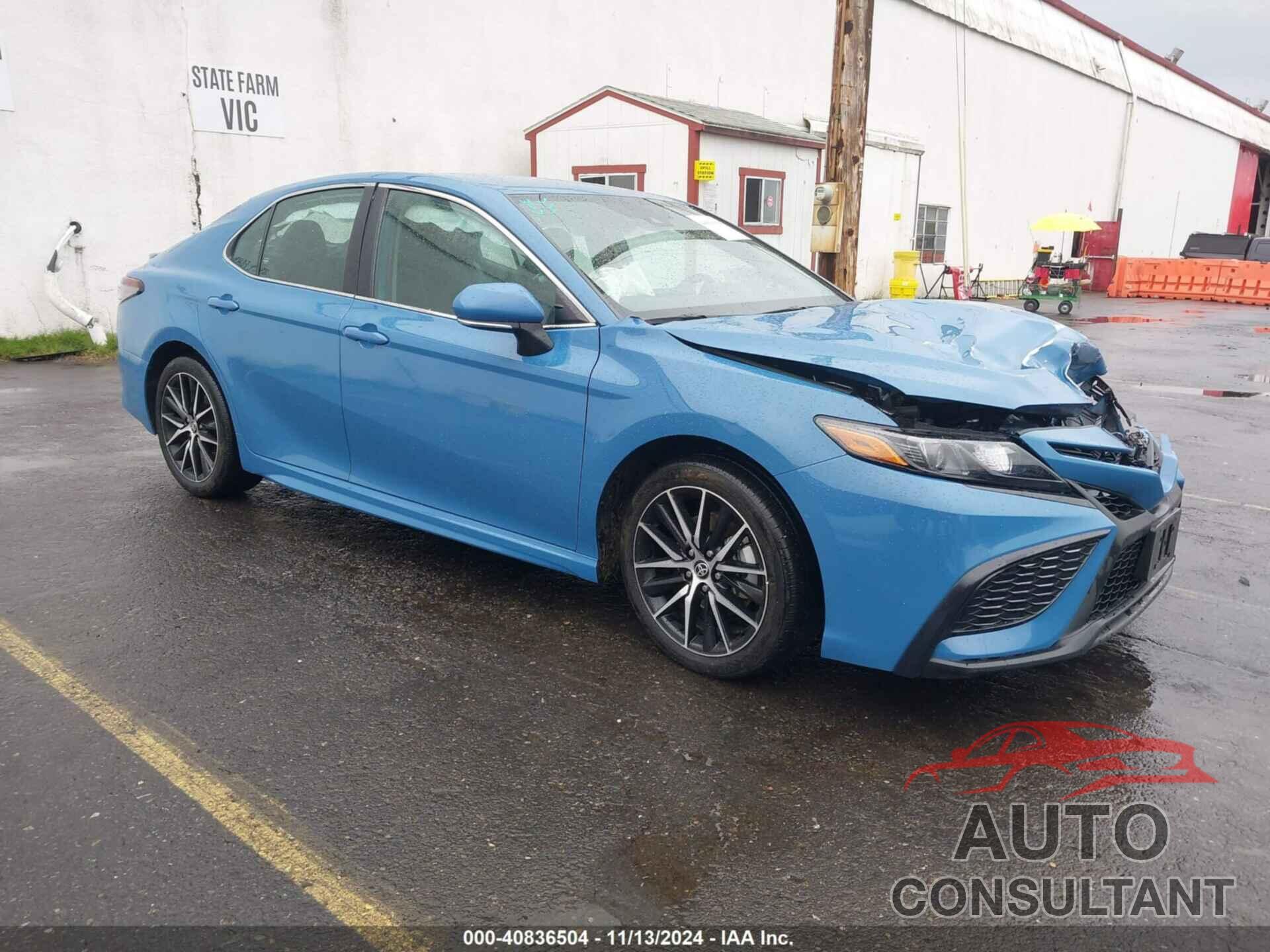 TOYOTA CAMRY 2023 - 4T1G11BK3PU084491