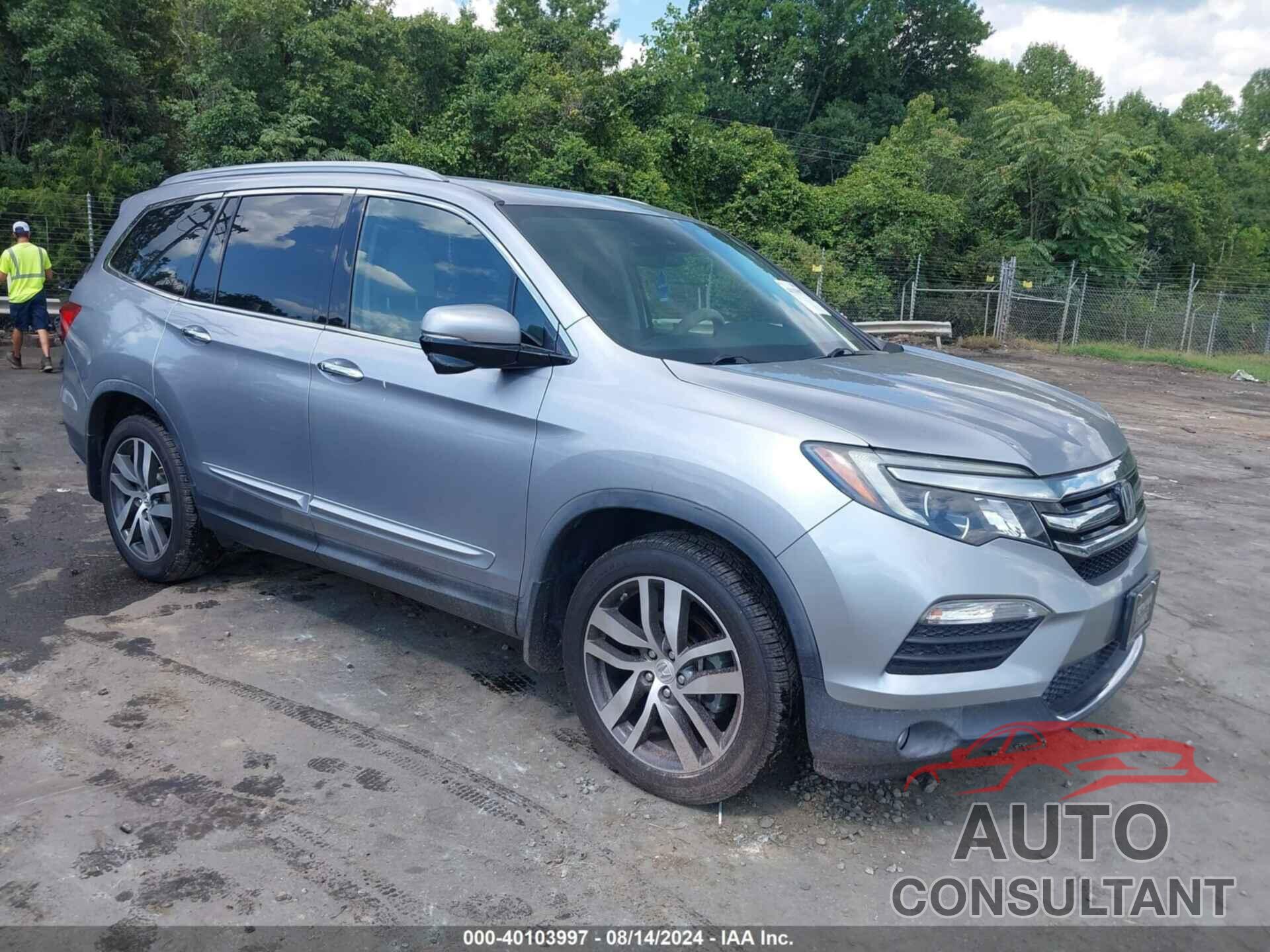 HONDA PILOT 2017 - 5FNYF6H91HB032055