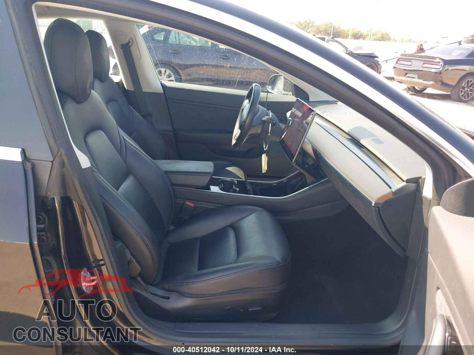 TESLA MODEL 3 2018 - 5YJ3E1EB6JF170798