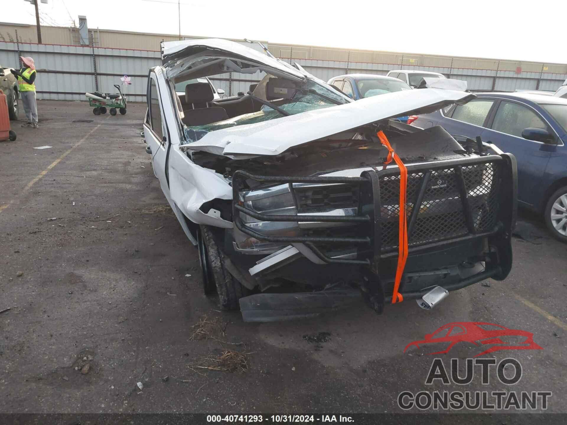 CHEVROLET SILVERADO 1500 2017 - 3GCUKNEH4HG189279
