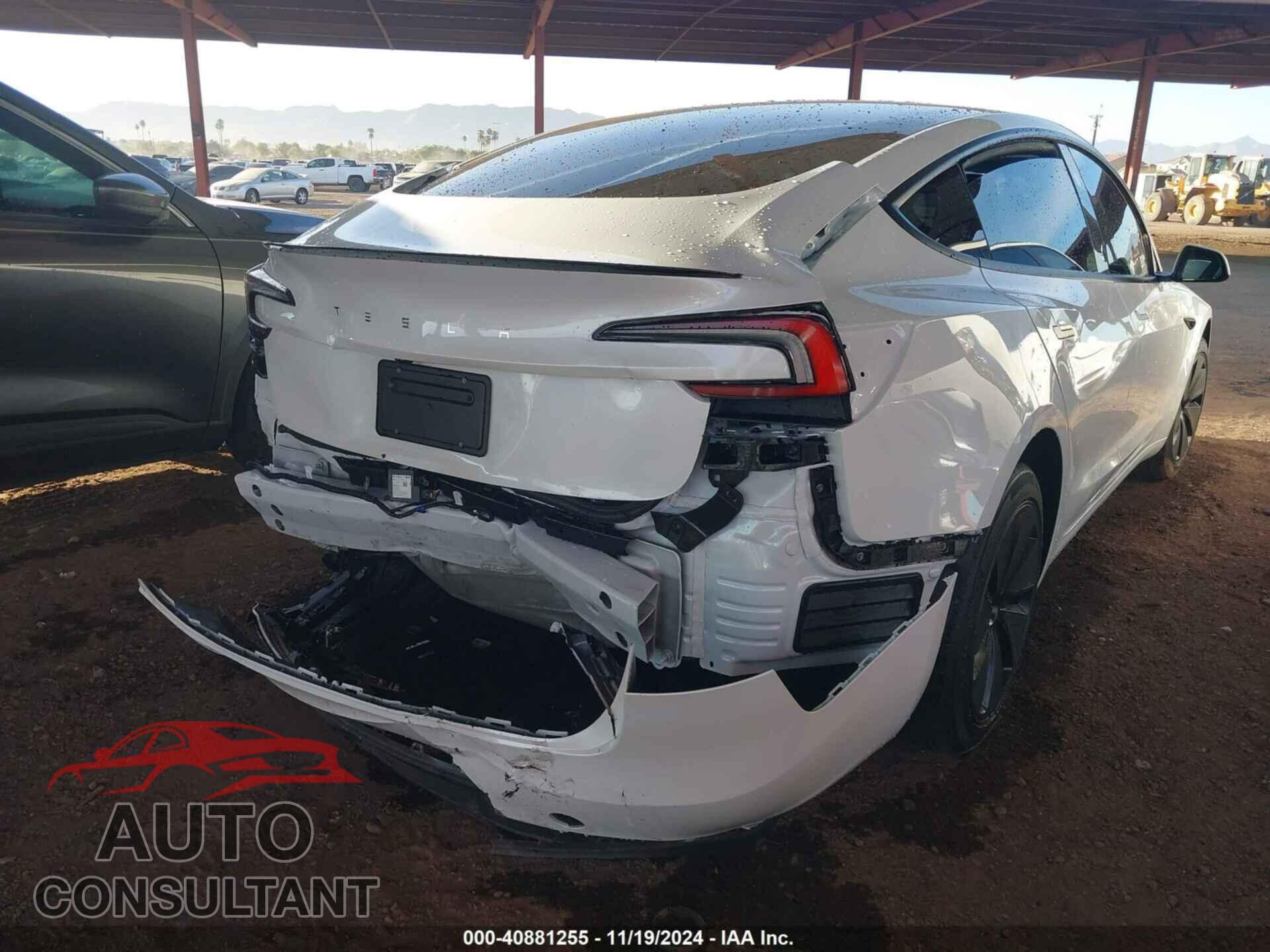 TESLA MODEL 3 2024 - 5YJ3E1EA0RF855902