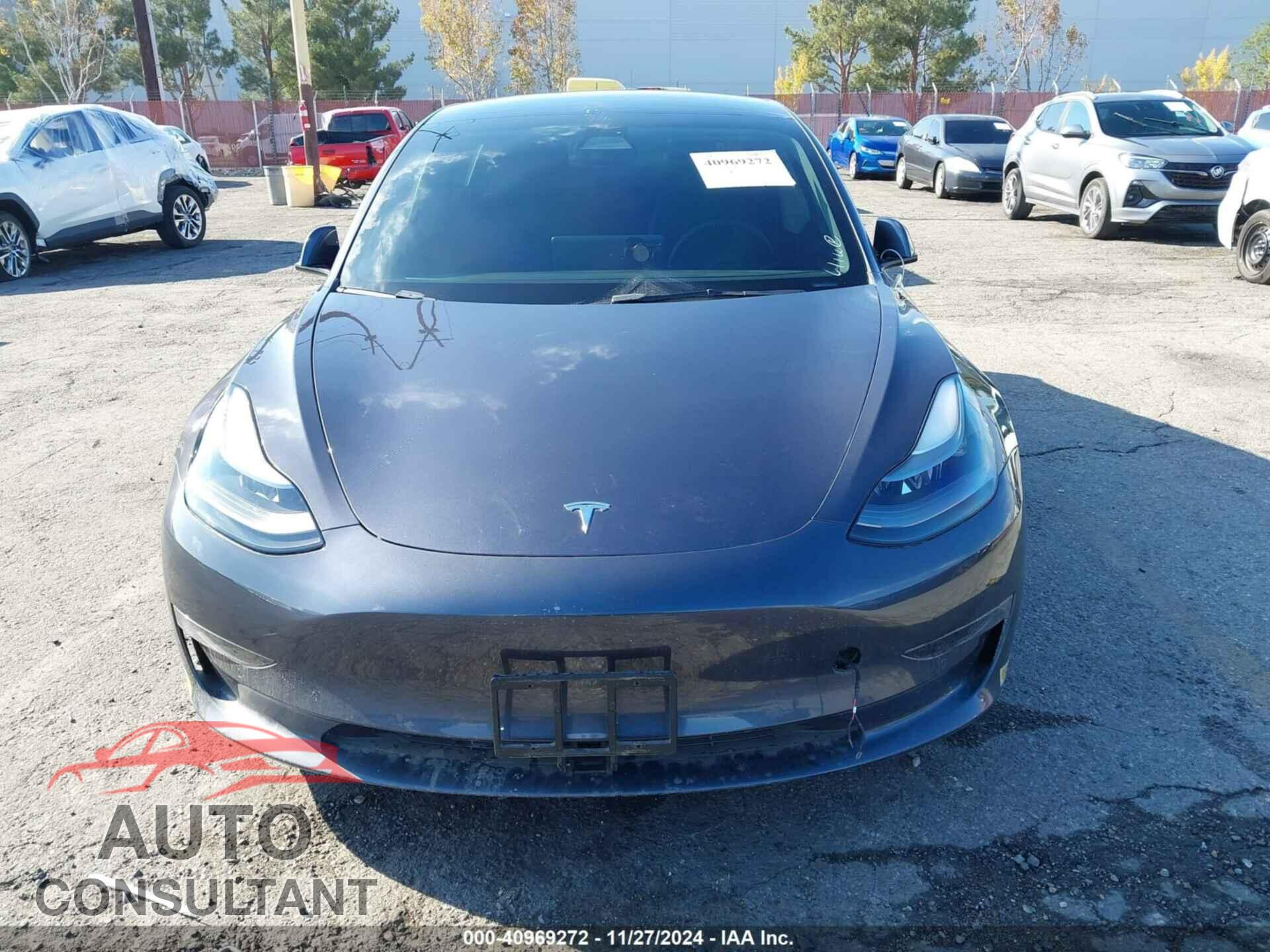 TESLA MODEL 3 2022 - 5YJ3E1EA4NF148425