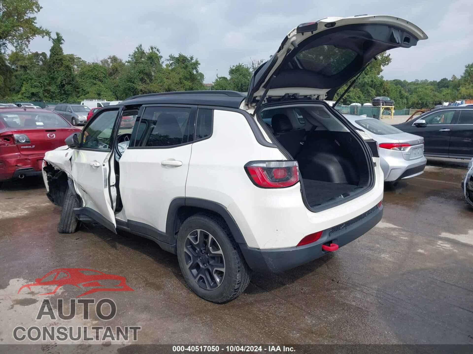 JEEP COMPASS 2019 - 3C4NJDDB8KT686039
