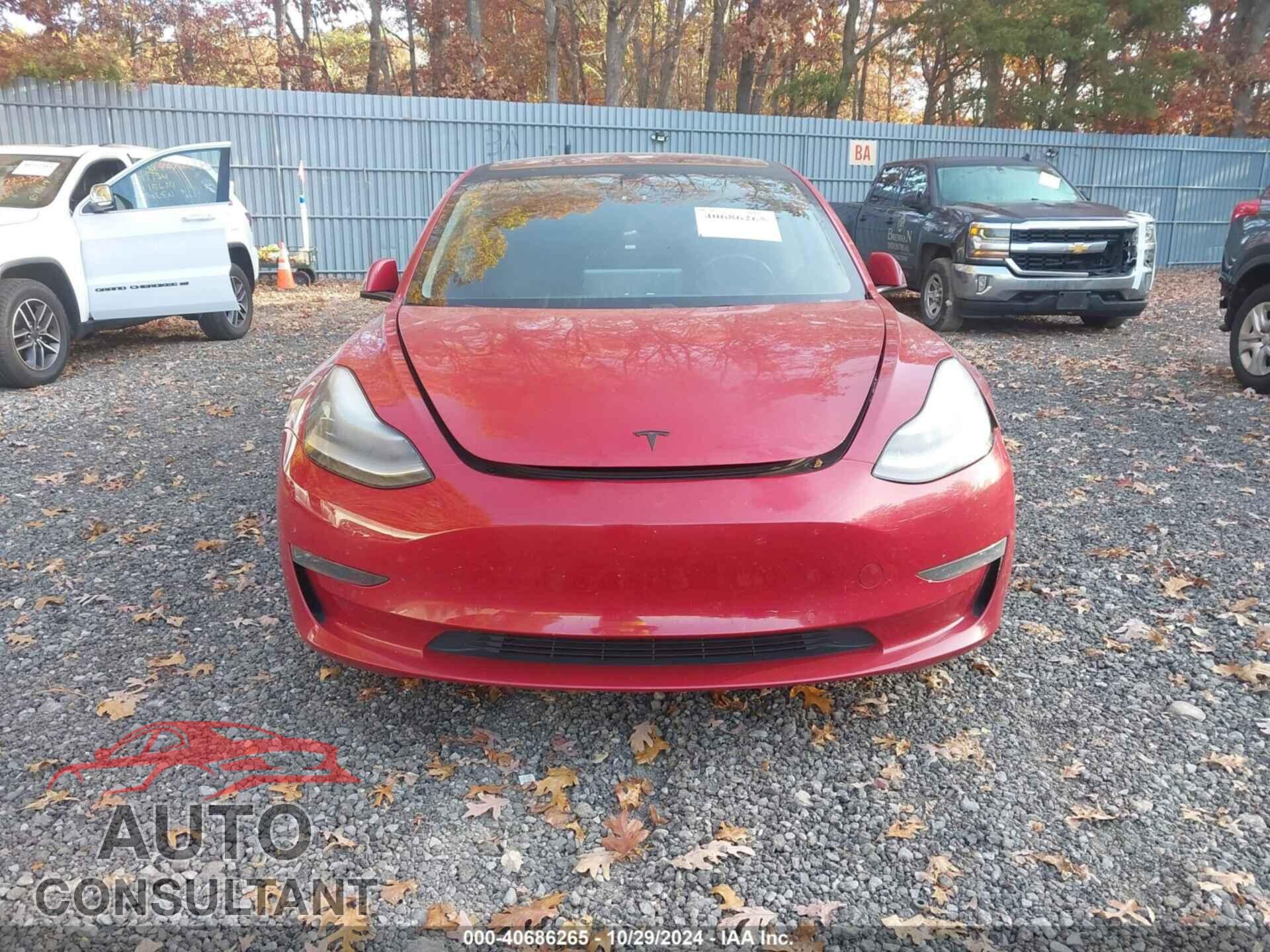 TESLA MODEL 3 2018 - 5YJ3E1EA1JF008830