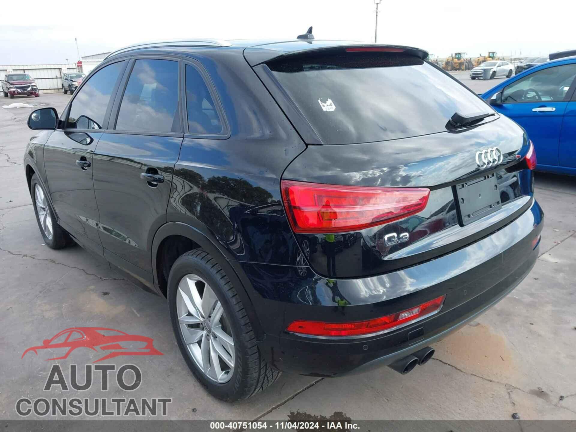 AUDI Q3 2018 - WA1BCCFS4JR009883