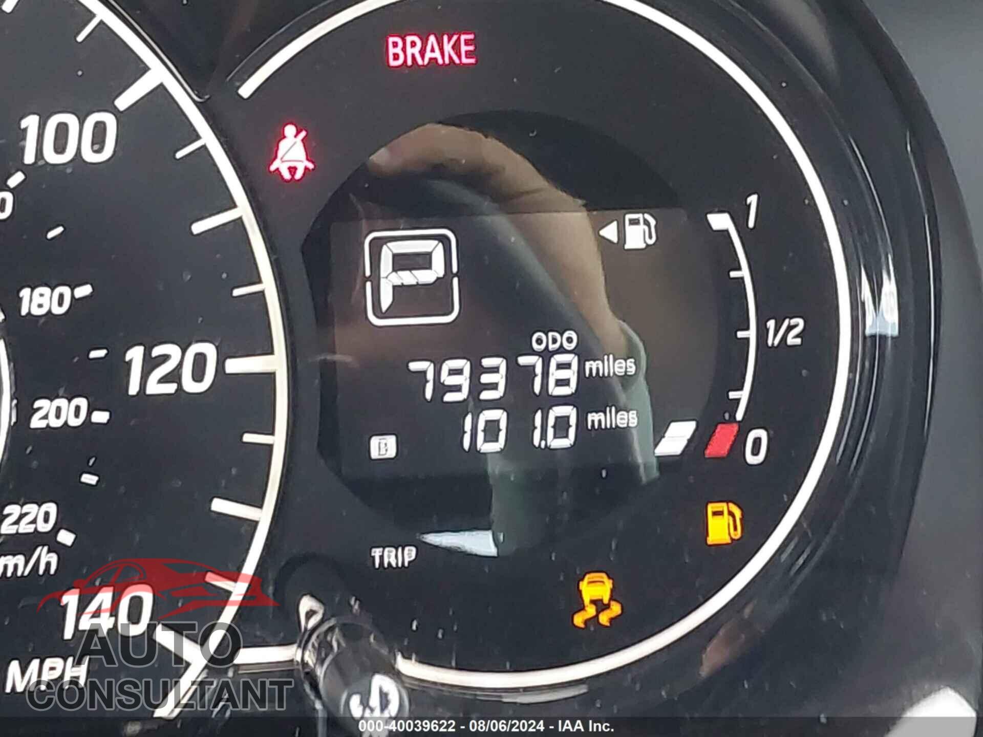 NISSAN VERSA NOTE 2018 - 3N1CE2CP8JL354178