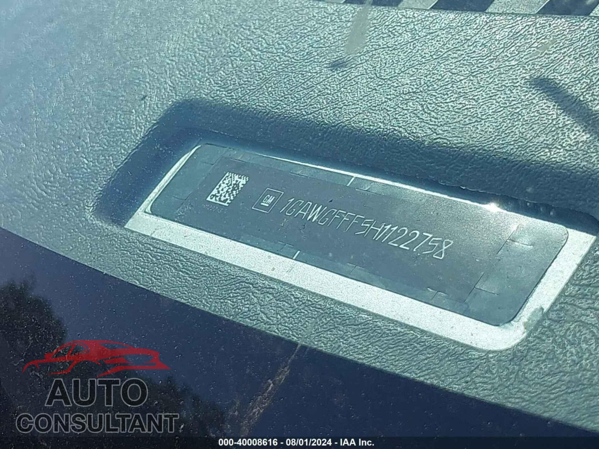 CHEVROLET EXPRESS G2500 2017 - 1GAWGFFF5H1122758