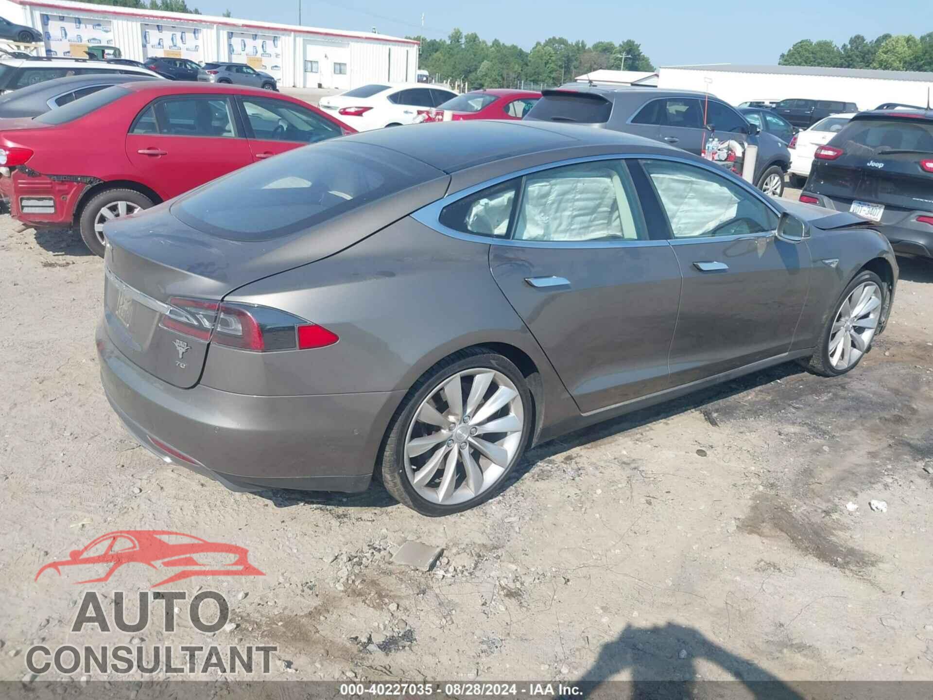 TESLA MODEL S 2016 - 5YJSA1E1XGF126620