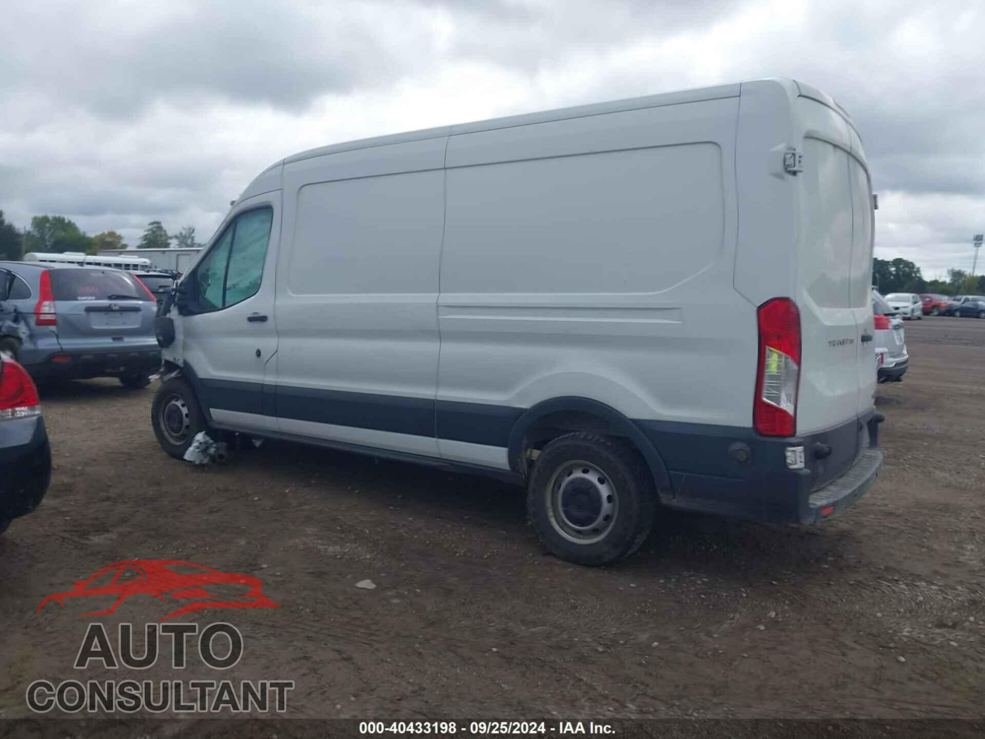 FORD TRANSIT-250 2017 - 1FTYR2CM8HKA45156