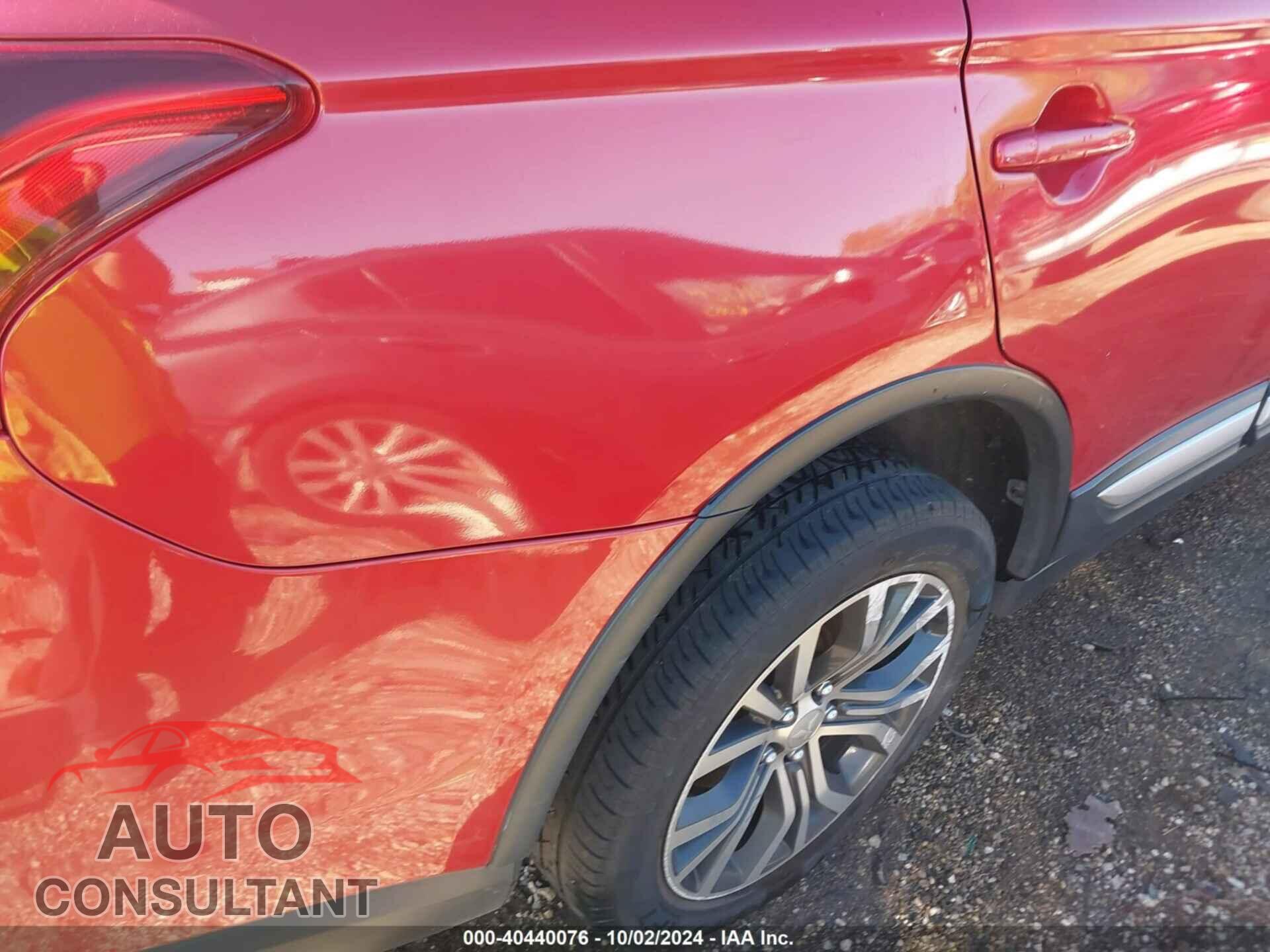 MITSUBISHI OUTLANDER 2017 - JA4AZ3A38HZ045290