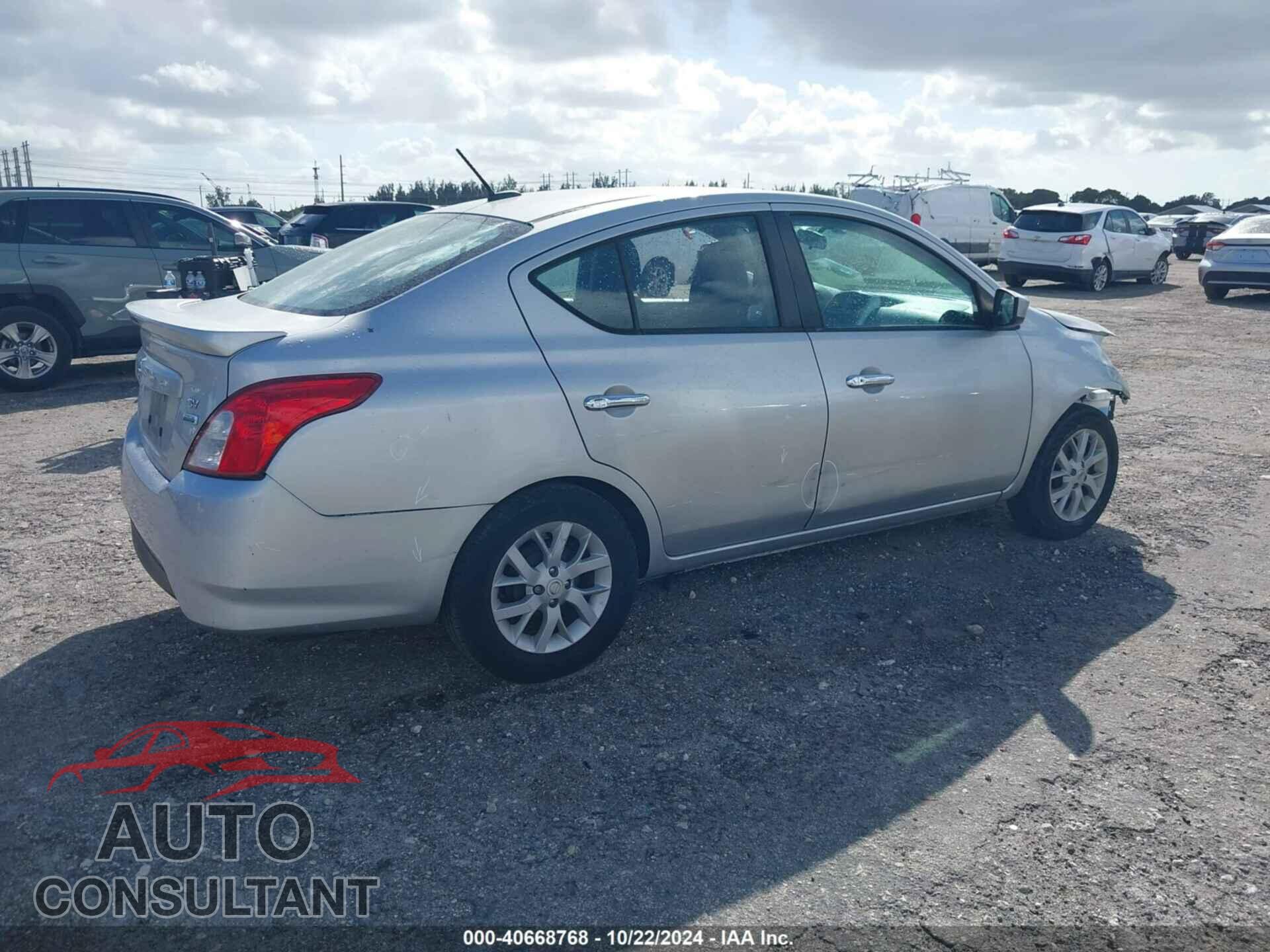 NISSAN VERSA 2019 - 3N1CN7AP1KL863319