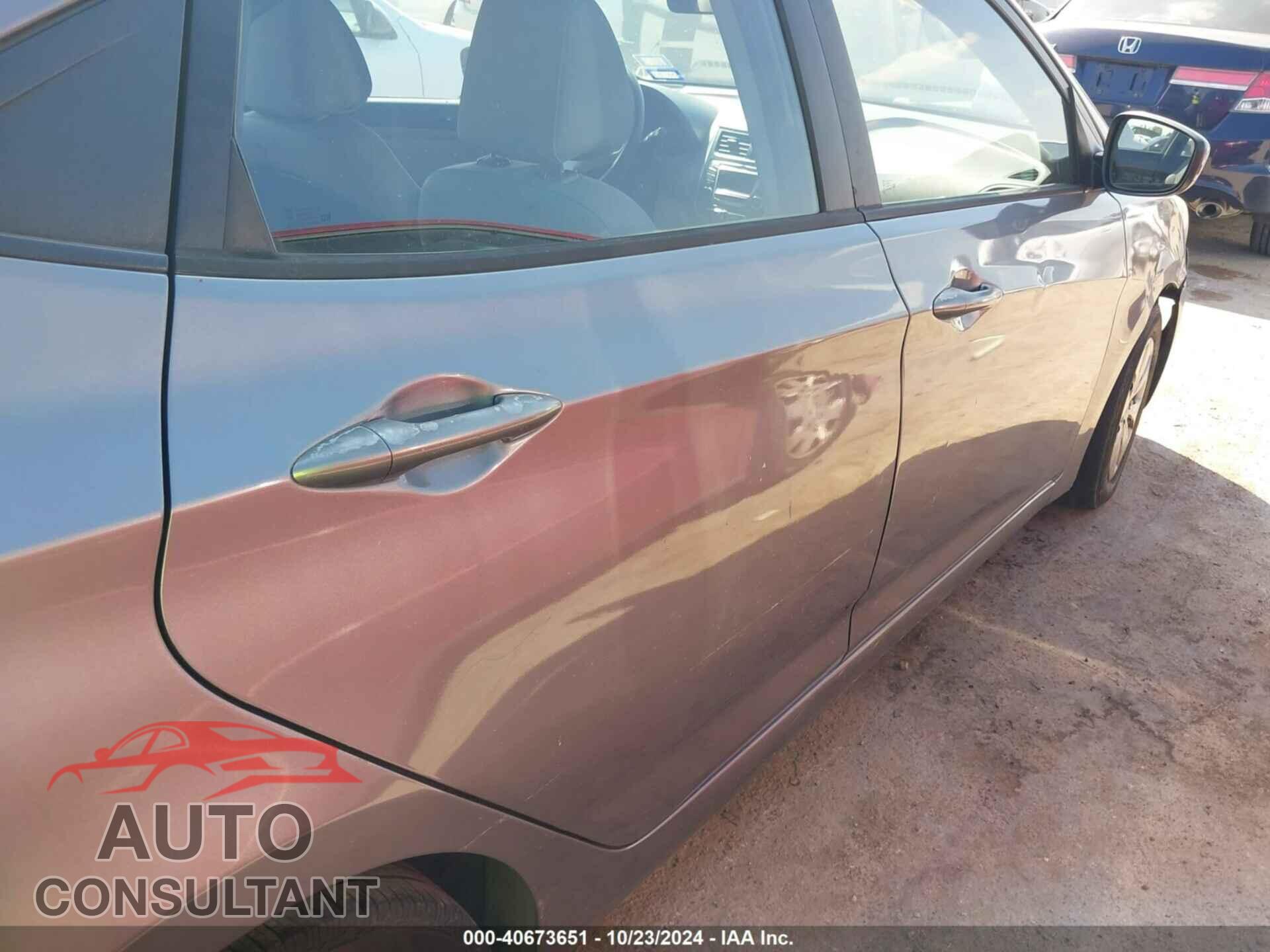 HYUNDAI ACCENT 2016 - KMHCT4AE7GU963093