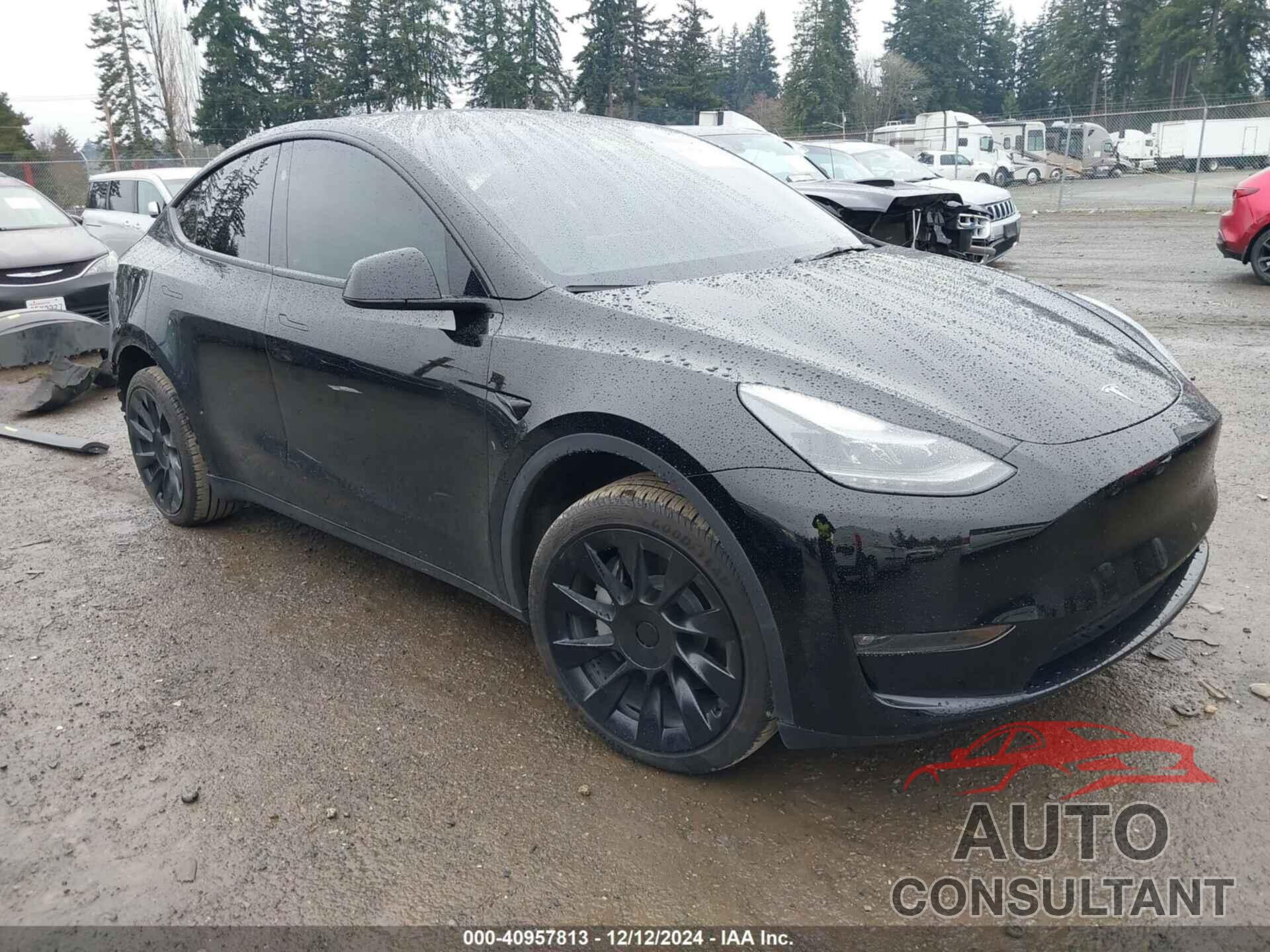 TESLA MODEL Y 2023 - 7SAYGDEE8PF970235